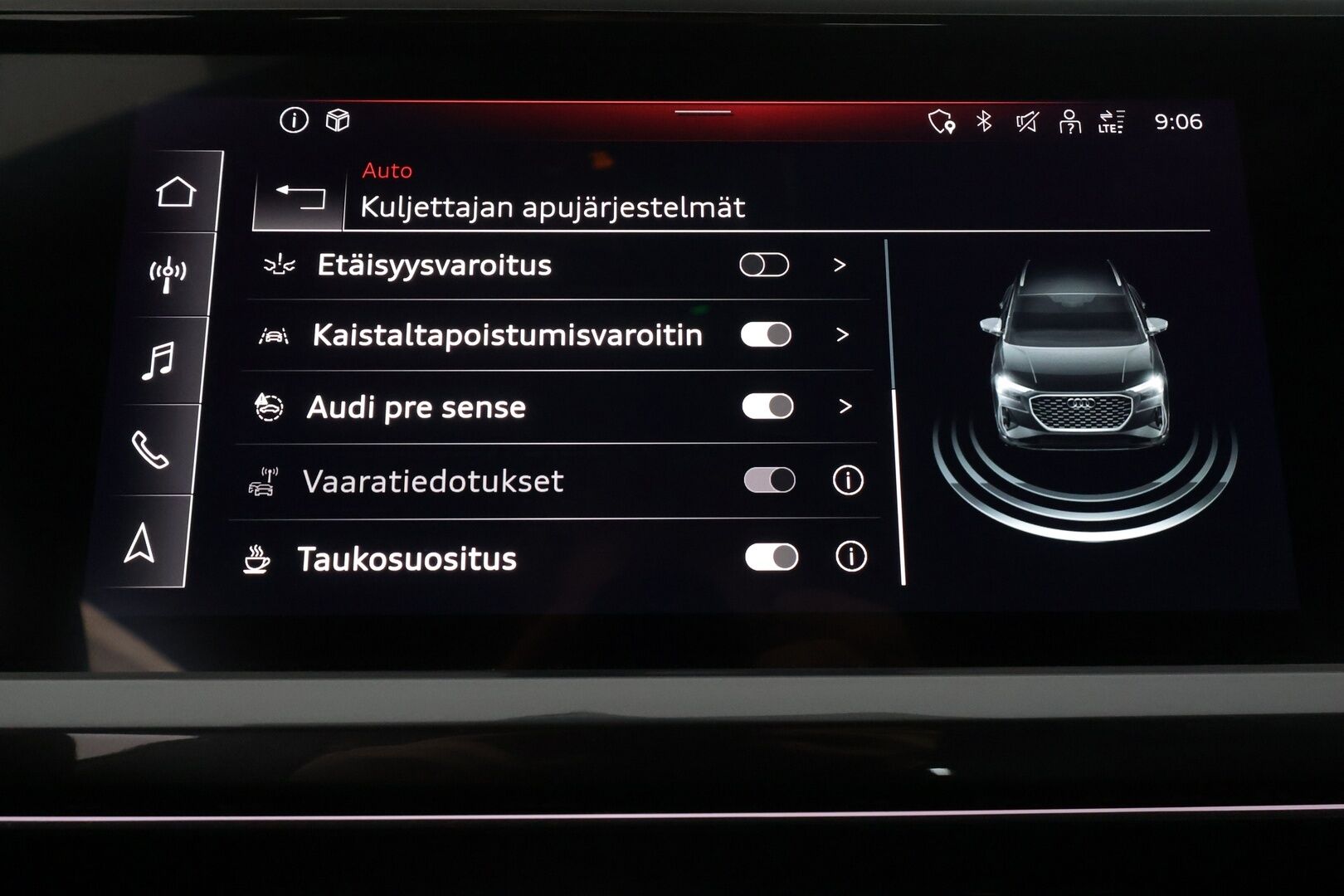 Audi Q4 e-tron 2022 Edition 40 e-tron - | ACC | ILP | Puolinahat | S-Line sisäpaketti | Sporttipenkit | P.kamera | Navi | Keyless | LED | Merkkihuollot | 1-om suomiauto | 2x renkaat aluin |