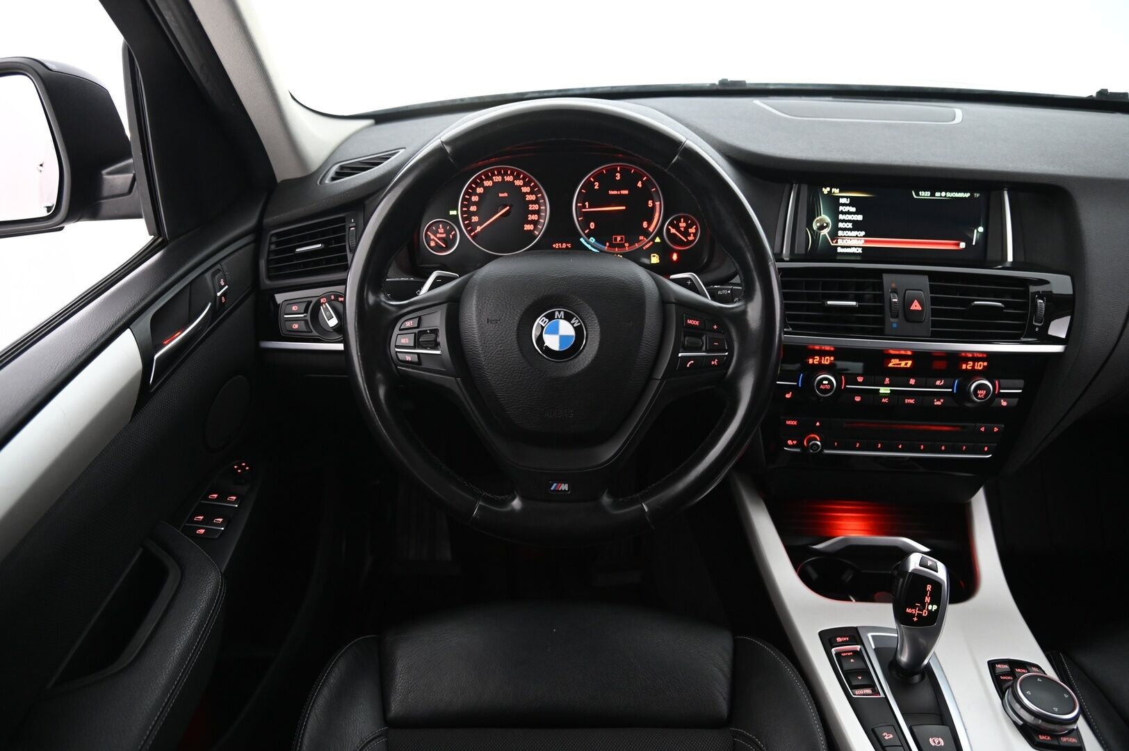 BMW X3 2016 F25 xDrive20d A Business *Harman Kardon / Prof Navi / M-sport ratti* - *Juuri tullut / siisti / täydellinen merkkihuoltohistoria*
