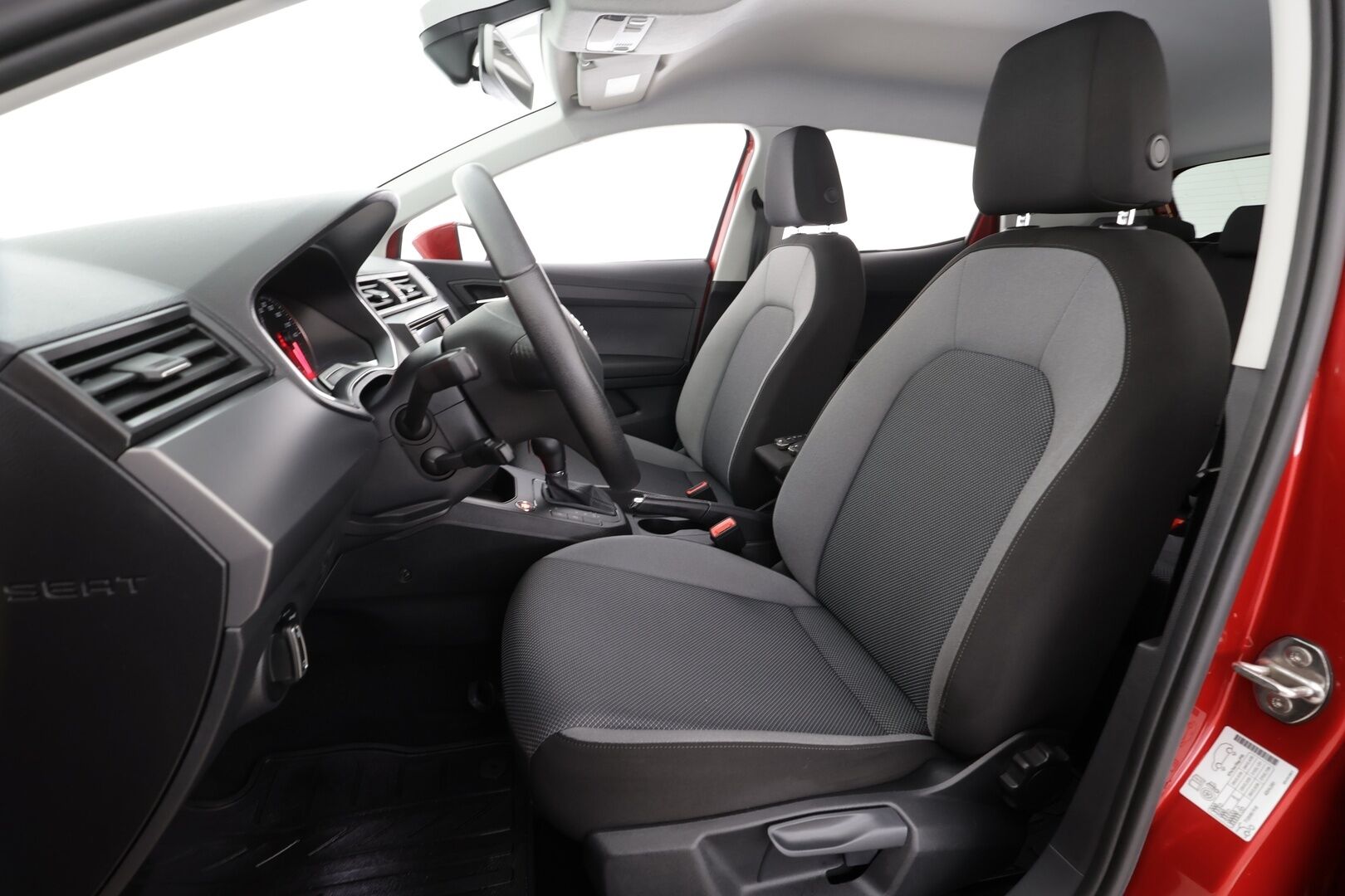 Seat Ibiza 2019 1,0 EcoTSI 115 Style DSG * 1.Om Suomi-auto / ACC / P.tutka / Lohkolämmitin / Bluetooth * - Kahdet renkaat aluvanteilla