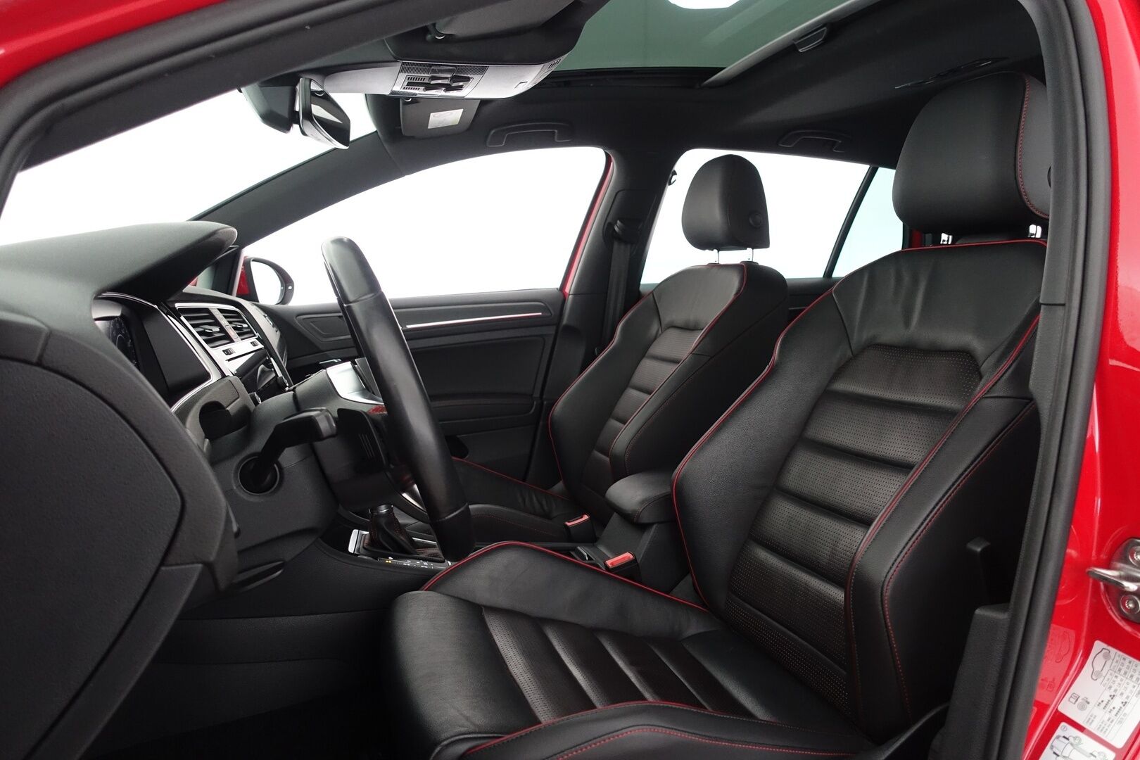 Volkswagen Golf 2019 GTI Performance 2,0 TSI 180 kW (245 hv) DSG-automaatti - | Nahkasisusta | Webasto | Panorama | ACC | Dynaudio | P. Kamera | Navi | Adapt. Valot | BLIS |