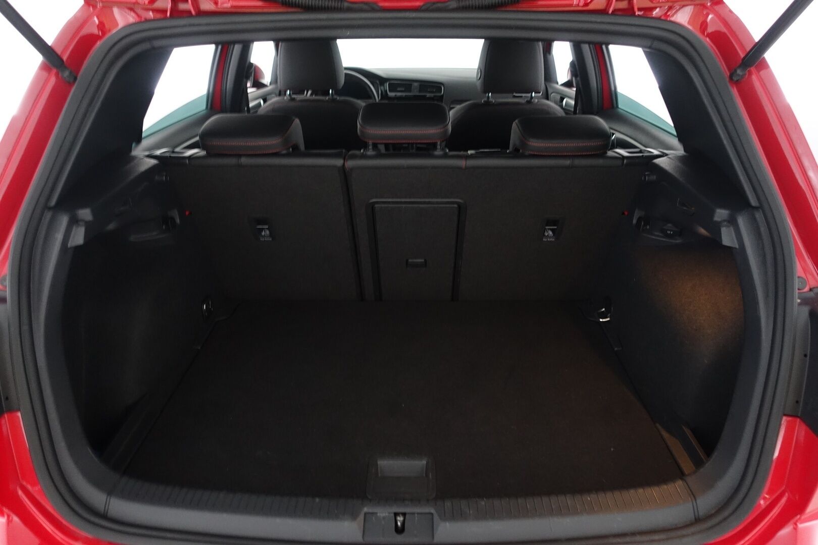 Volkswagen Golf 2019 GTI Performance 2,0 TSI 180 kW (245 hv) DSG-automaatti - | Nahkasisusta | Webasto | Panorama | ACC | Dynaudio | P. Kamera | Navi | Adapt. Valot | BLIS |