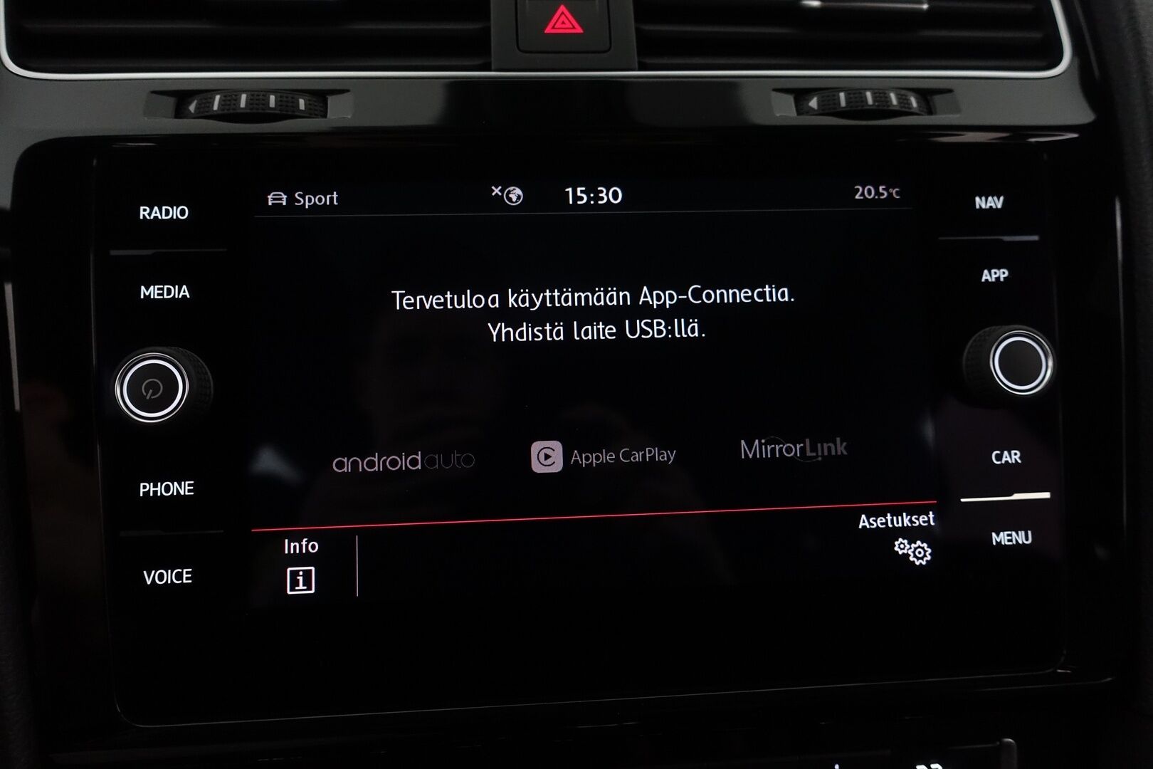 Volkswagen Golf 2019 GTI Performance 2,0 TSI 180 kW (245 hv) DSG-automaatti - | Nahkasisusta | Webasto | Panorama | ACC | Dynaudio | P. Kamera | Navi | Adapt. Valot | BLIS |