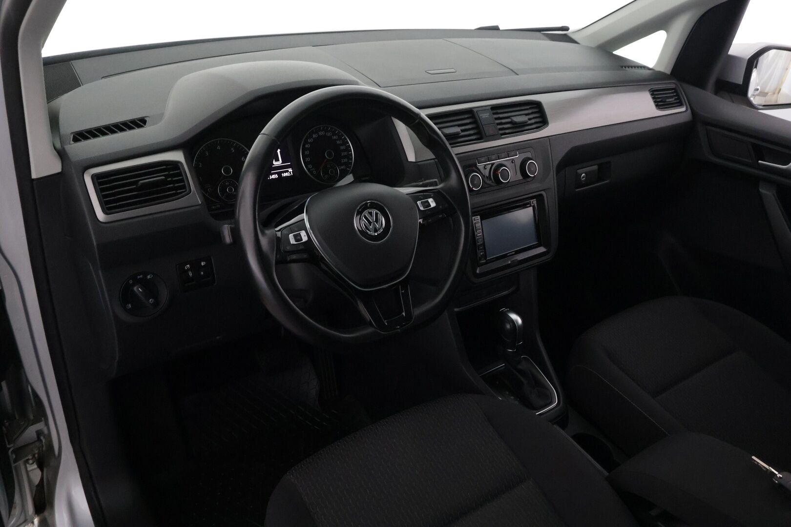 Volkswagen Caddy Maxi 2019 Trendline Family 1,4 TSI 96kW DSG bens. - PA-lämmitin | Vakkari | Koukku | P.tutka | Lisävalo | Navi | Suomi-auto | Kahdet Renkaat | Merkkihuollettu | 