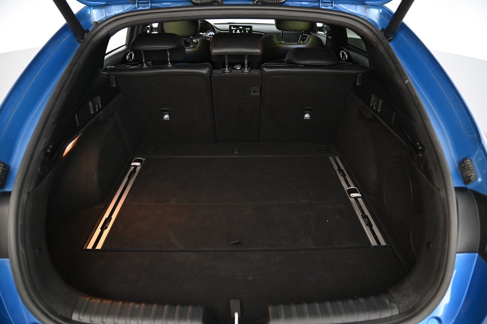 Kia ProCeed 2019 1,6 T-GDI ISG 204hv GT Business Premium SB DCT A/T EcoDynamics *ACC / Kattoikkuna / Navi / BLIS* - *Lämmitettävä tuulilasi / Ratinlämmitin / JBL / P.kamera* - HULLUT JOULUT KORKOTARJOUS 2,49% 