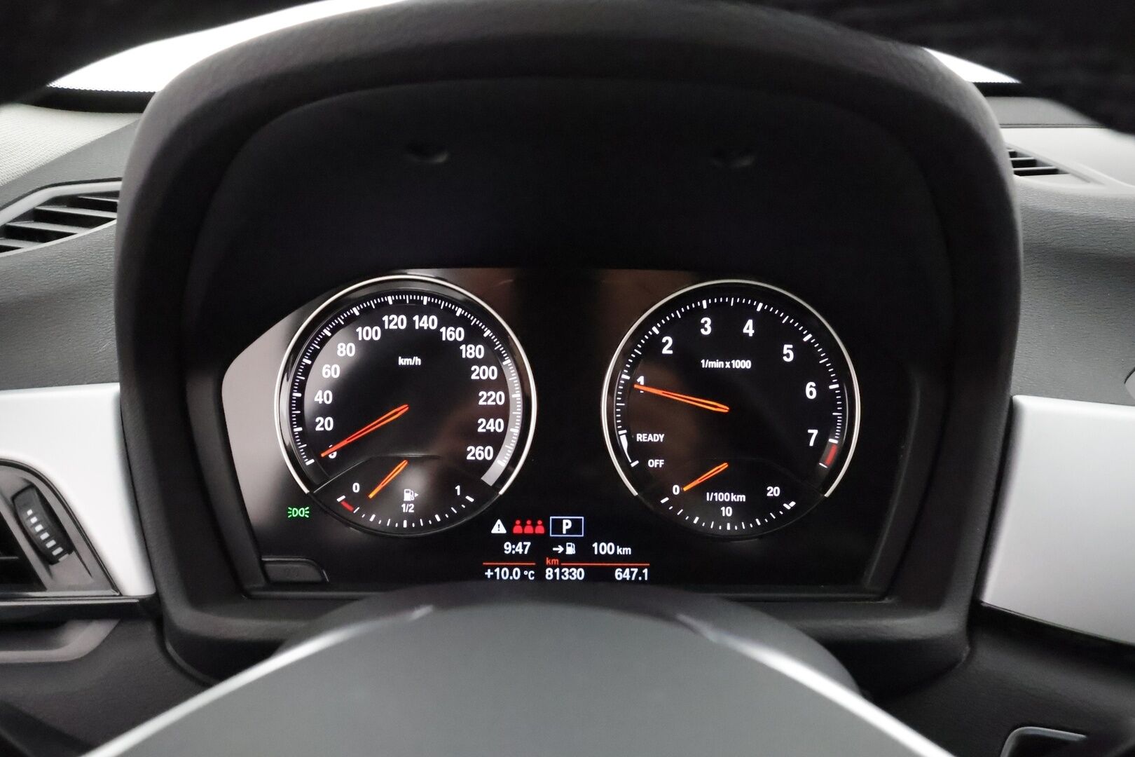 BMW X1 2019 F48 sDrive18i A Business Pro * Vakkari / P.tutka / Sporttipenkit / LED * - Suomi-auto / Kahdet Renkaat / Merkkihuollettu