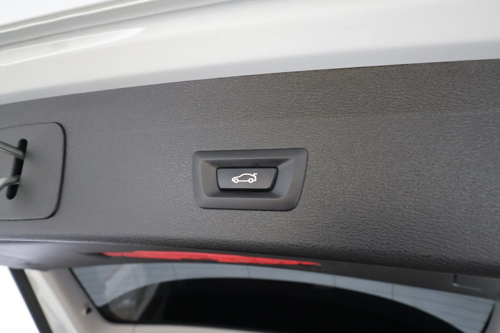 BMW X1 2019 F48 sDrive18i A Business Pro * Vakkari / P.tutka / Sporttipenkit / LED * - Suomi-auto / Kahdet Renkaat / Merkkihuollettu