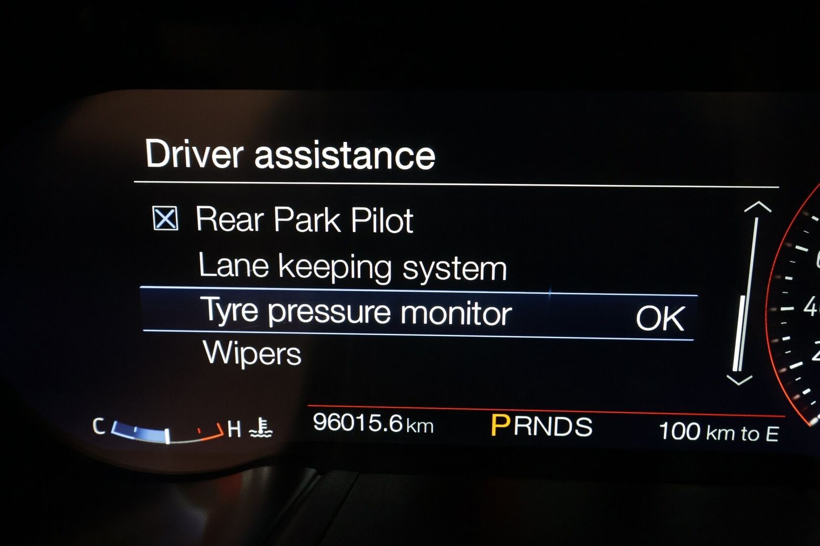 Ford Mustang 2019 2,3 EcoBoost 290hv A10 Fastback **B&O / Adapt.Vakkari / Digimittaristo / Xenon / P.kamera / Navi / Kaistavahti / Ilmastoidut Nahat** - Merkkihuollettu, kovilla varusteilla oleva, näyttävä Suomi-auto kaksilla renkailla ja vanteilla!