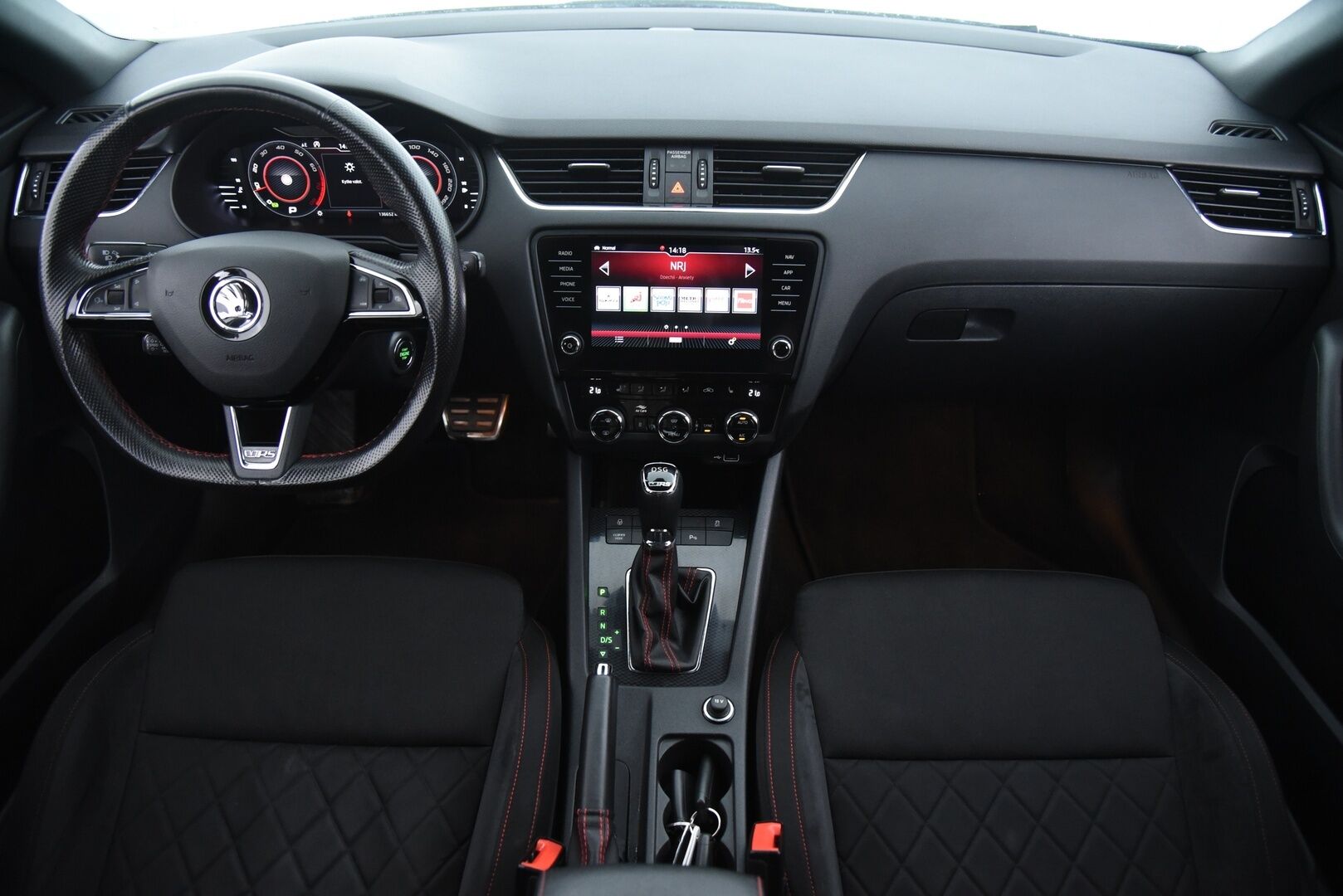 Skoda Octavia 2019 2,0 TSI RS BusinessLine DSG Autom. - Webasto / Digimittaristo / Adapt.vak / Led / Winter-paketti / Blis / 