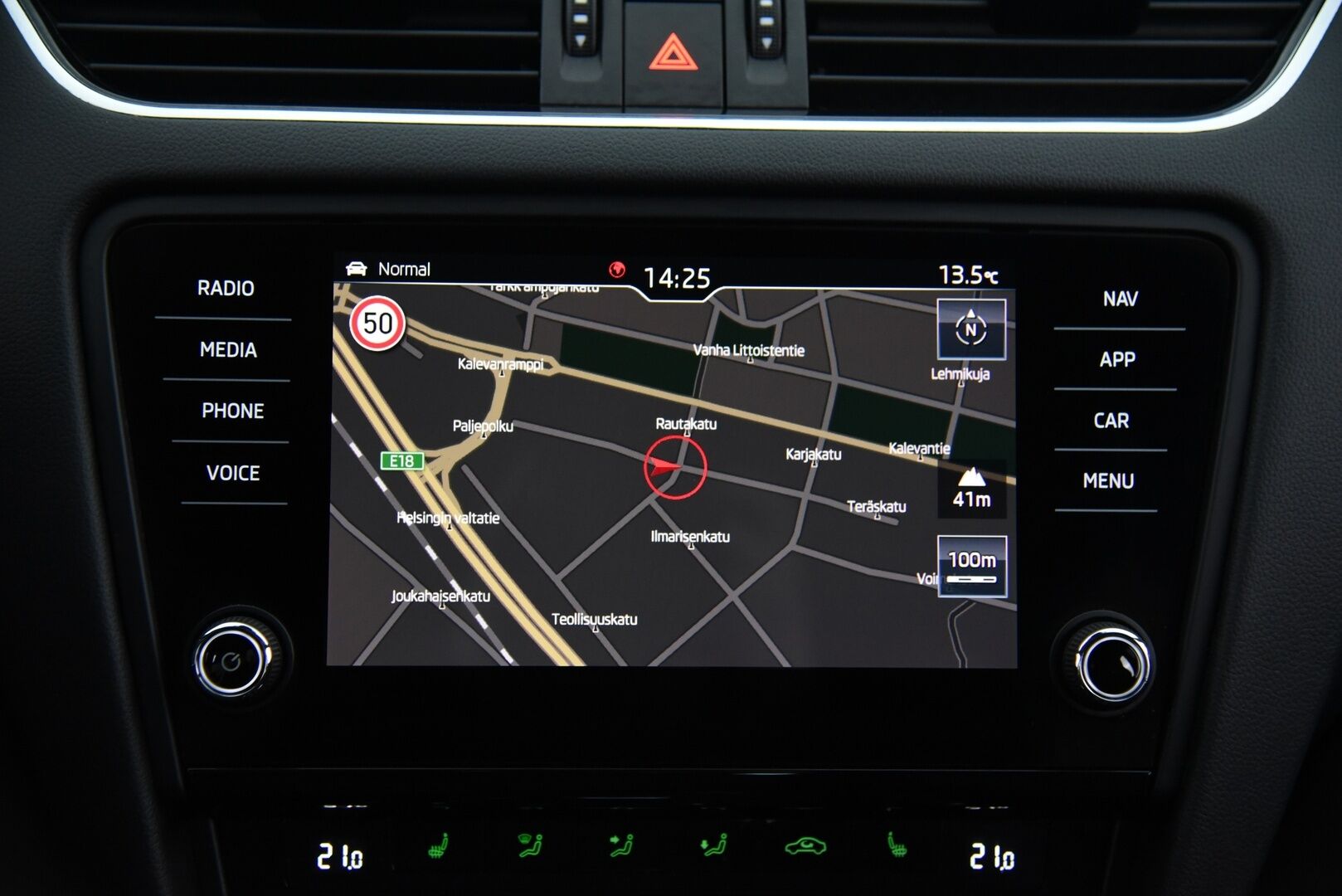 Skoda Octavia 2019 2,0 TSI RS BusinessLine DSG Autom. - Webasto / Digimittaristo / Adapt.vak / Led / Winter-paketti / Blis / 