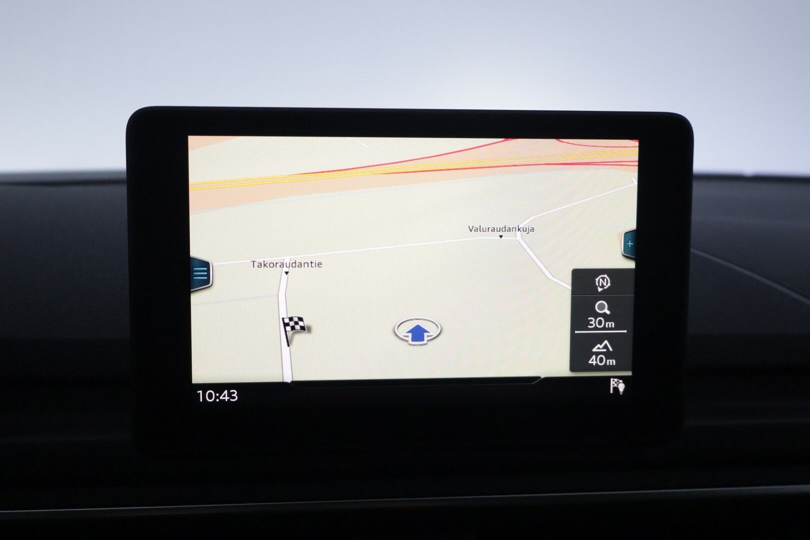 Audi A4 2019 Sedan Business Sport Comfort Edition 40 TDI 140 kW quattro S tronic  * Webasto / Ruskea nahkasisusta / P. Tutkat / Vakionopeudensäädin / LED * - Jakohihna vaihdettu 2/25 / Kahdet renkaat alumiinivanteilla / Suomi-auto 