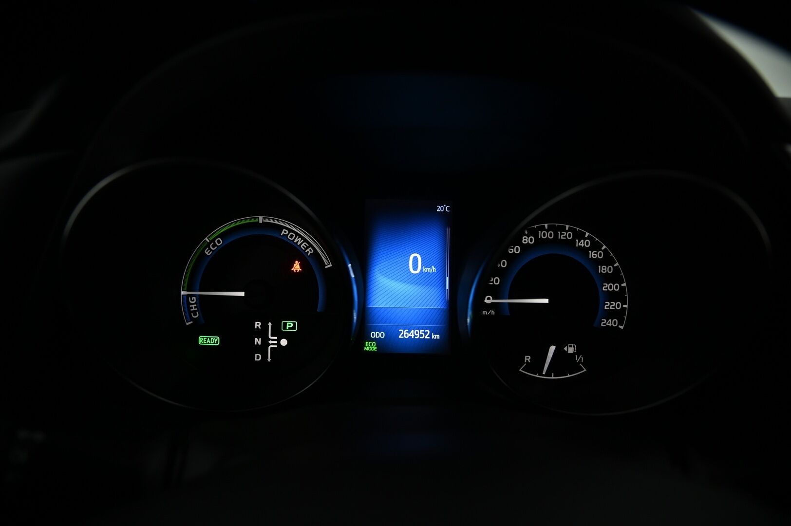 Toyota Auris 2019 Touring Sports 1,8 Hybrid Active Edition  **Peruutuskamera / Vakkari / Navi** - Taloudellinen ja luotettava farkku