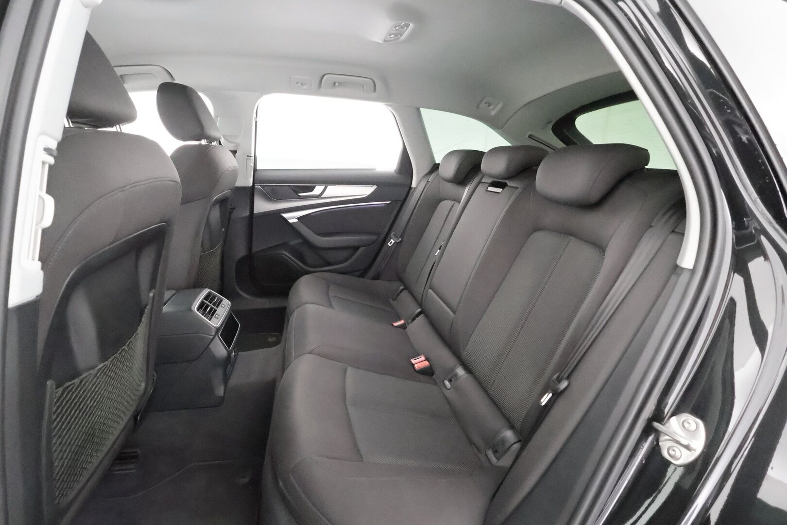 Audi A6 2019 Avant Business Sport 40 TDI MHEV quattro S tronic * Vakkari / Koukku / Webasto / Kaistavahti / Navi / LED / Keyless * - Suomi-auto / Kahdet renkaat aluvanteilla - HULLUT AVAJAISHULINAT KORKOTARJOUS 3,29 %