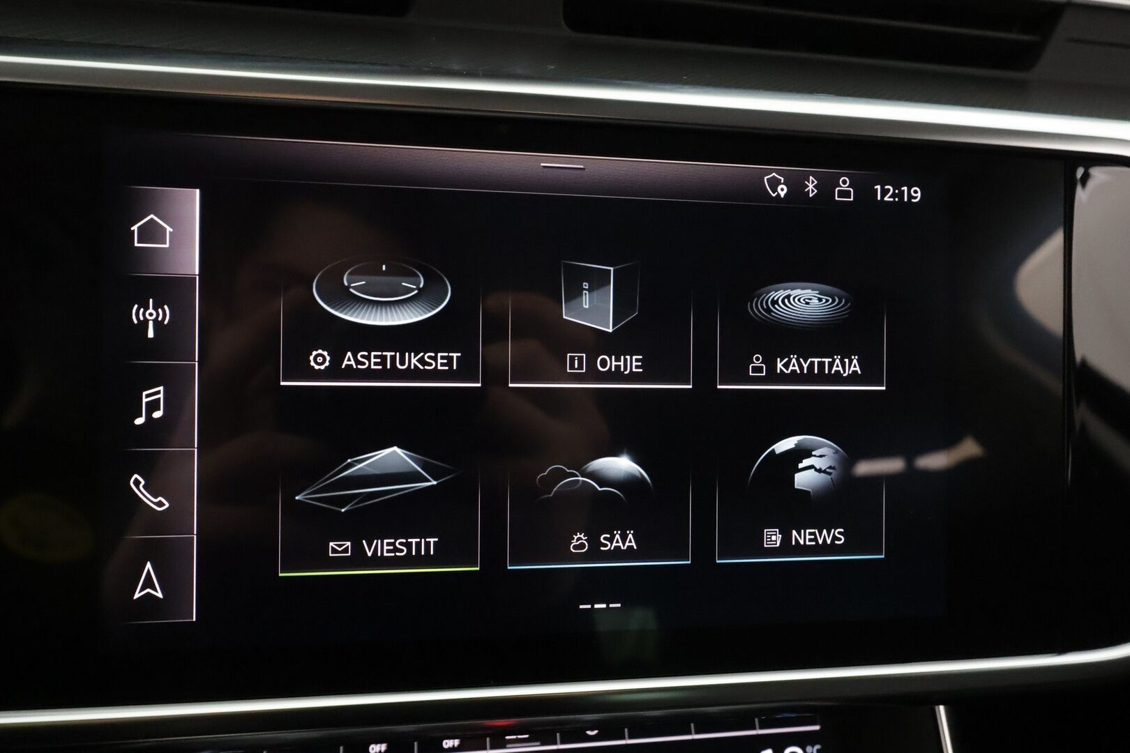 Audi A6 2019 Avant Business Sport 40 TDI MHEV quattro S tronic * Vakkari / Koukku / Webasto / Kaistavahti / Navi / LED / Keyless * - Suomi-auto / Kahdet renkaat aluvanteilla - HULLUT AVAJAISHULINAT KORKOTARJOUS 3,29 %