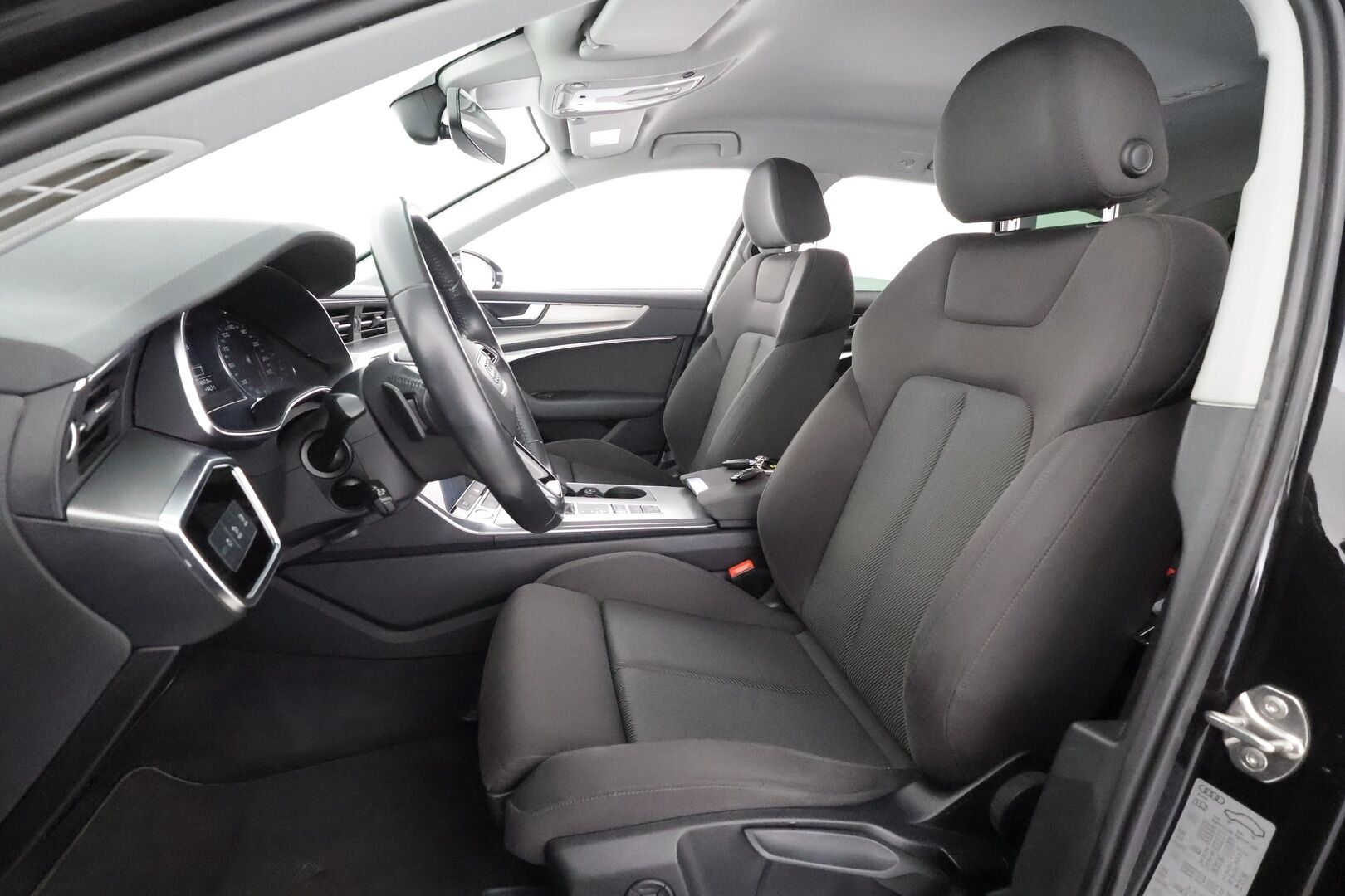 Audi A6 2019 Avant Business Sport 40 TDI MHEV quattro S tronic * Vakkari / Koukku / Webasto / Kaistavahti / Navi / LED / Keyless * - Suomi-auto / Kahdet renkaat aluvanteilla - HULLUT AVAJAISHULINAT KORKOTARJOUS 3,29 %