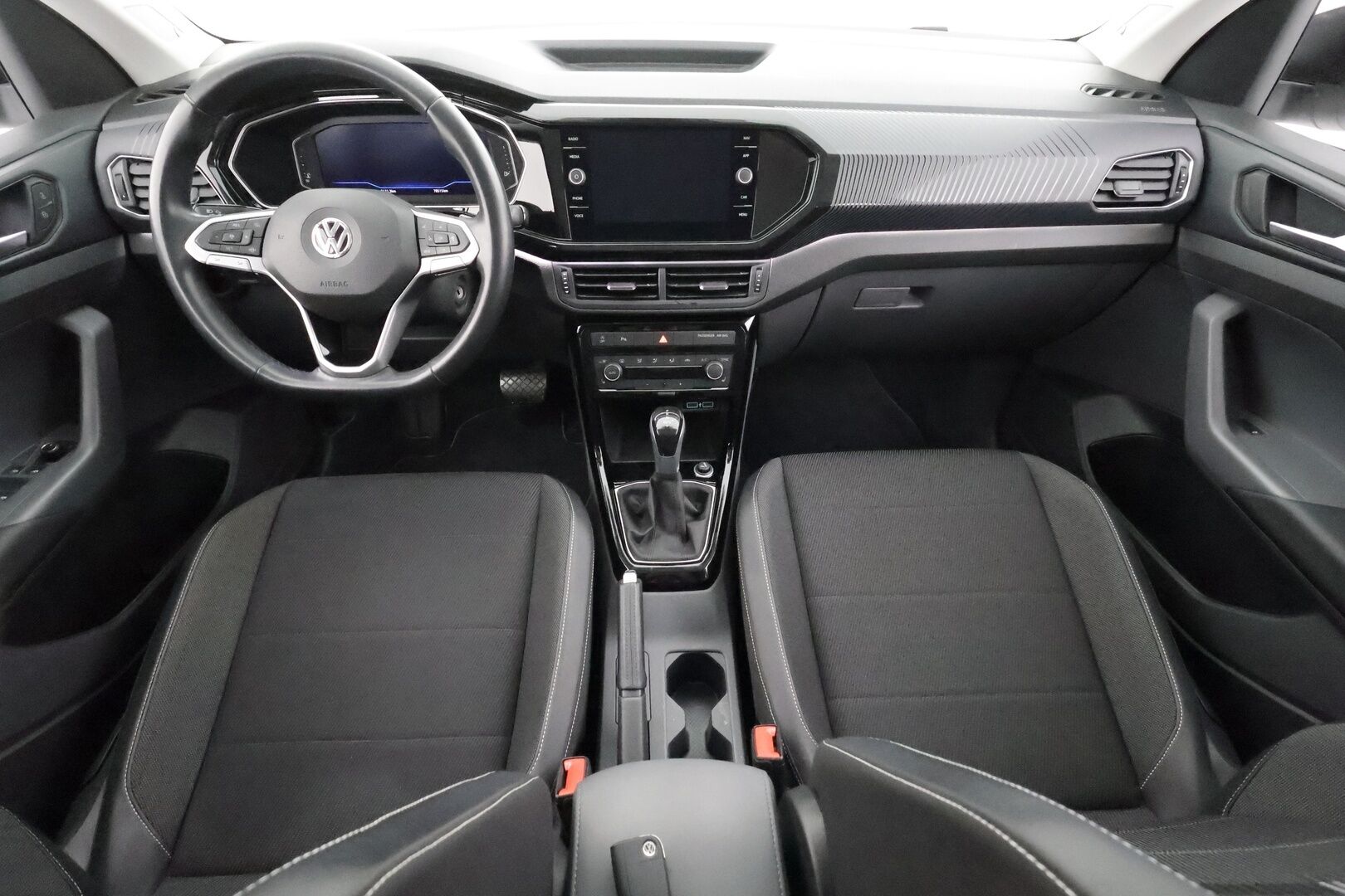 Volkswagen T-Cross 2019 Sport 1st Edition 1,0 TSI 85 kW (115 hv) DSG - |  ACC | LED | P.tutkat | Digimittaristo | Apple&Android | Suomi-auto | Kahdet Renkaat |