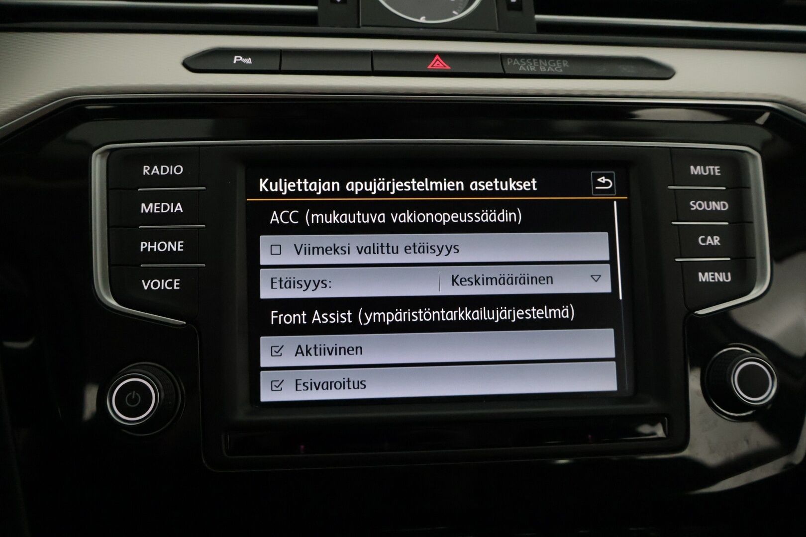 Volkswagen Passat 2016 Variant GTE Plug-In Hybrid 160 kW (218 hv) *ACC / P-Kamera / KeyLess / LED / Nahka-Alcantra / Sporttipenkit* - *Juuri katsastettu / 2x Renkaat*