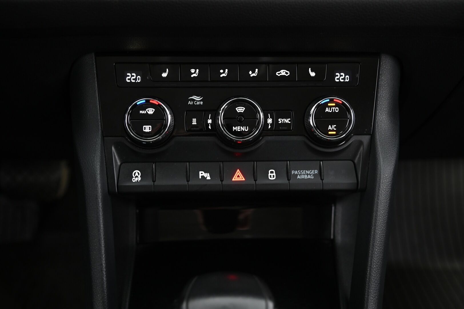 Skoda Kodiaq 2019 1,5 TSI ACT Ambition DSG Autom. - P-kamera / Webasto / Koukku / Suomi-Auto