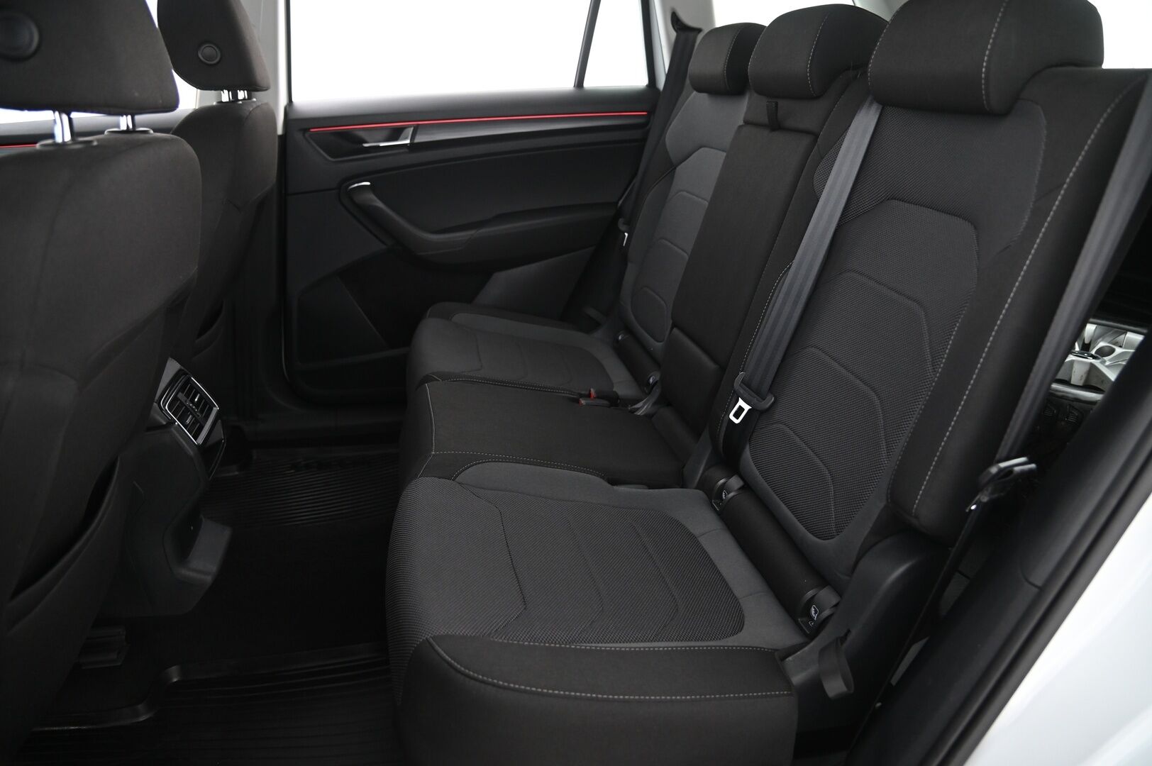Skoda Kodiaq 2019 1,5 TSI ACT Ambition DSG Autom. - P-kamera / Webasto / Koukku / Suomi-Auto