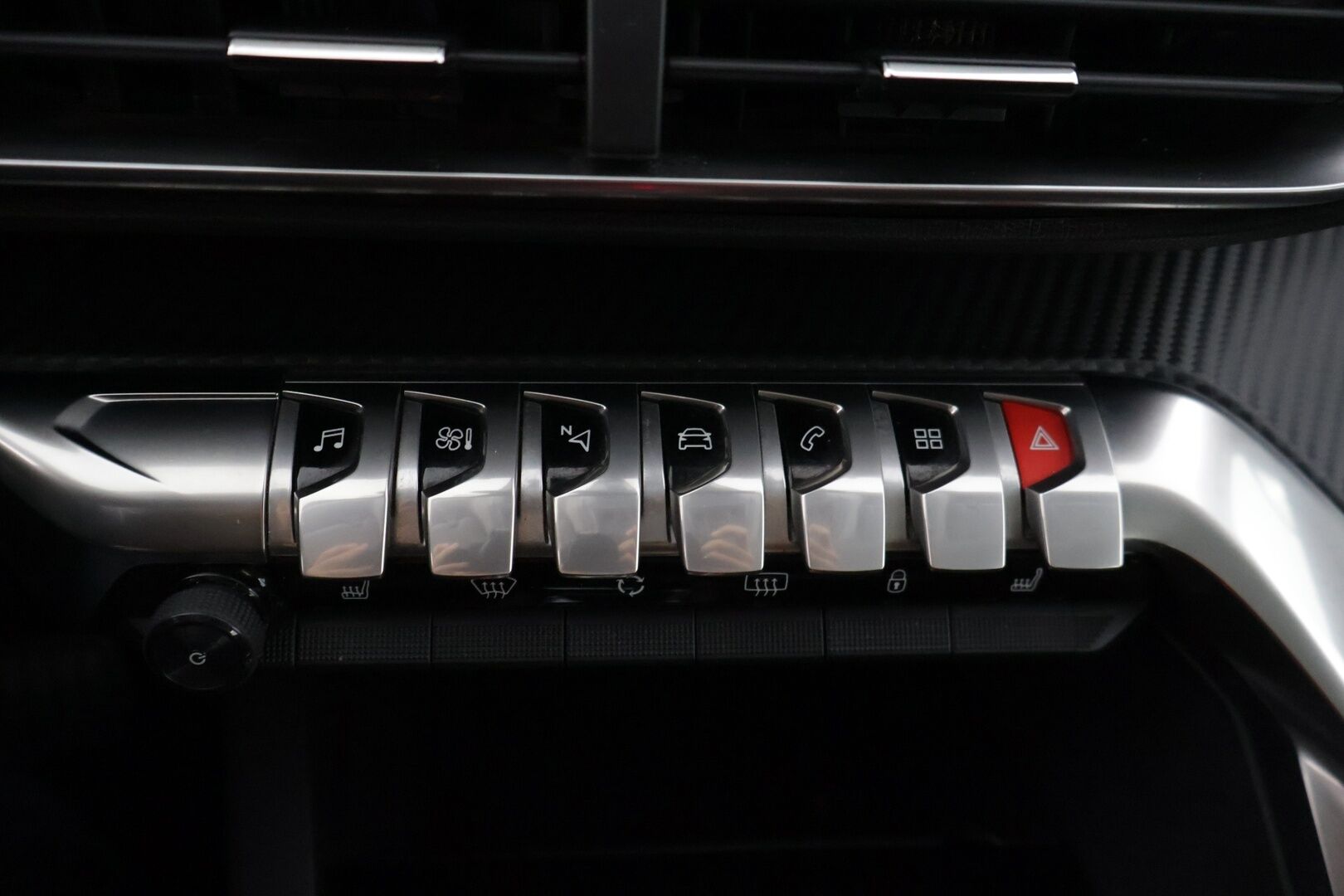 Peugeot 5008 2019 Active BlueHDi 130 EAT8-automaatti - / Digimittaristo / Peruutuskamera / Tutkat / Lämmitettävä tuulilasi / Kaistavahti *