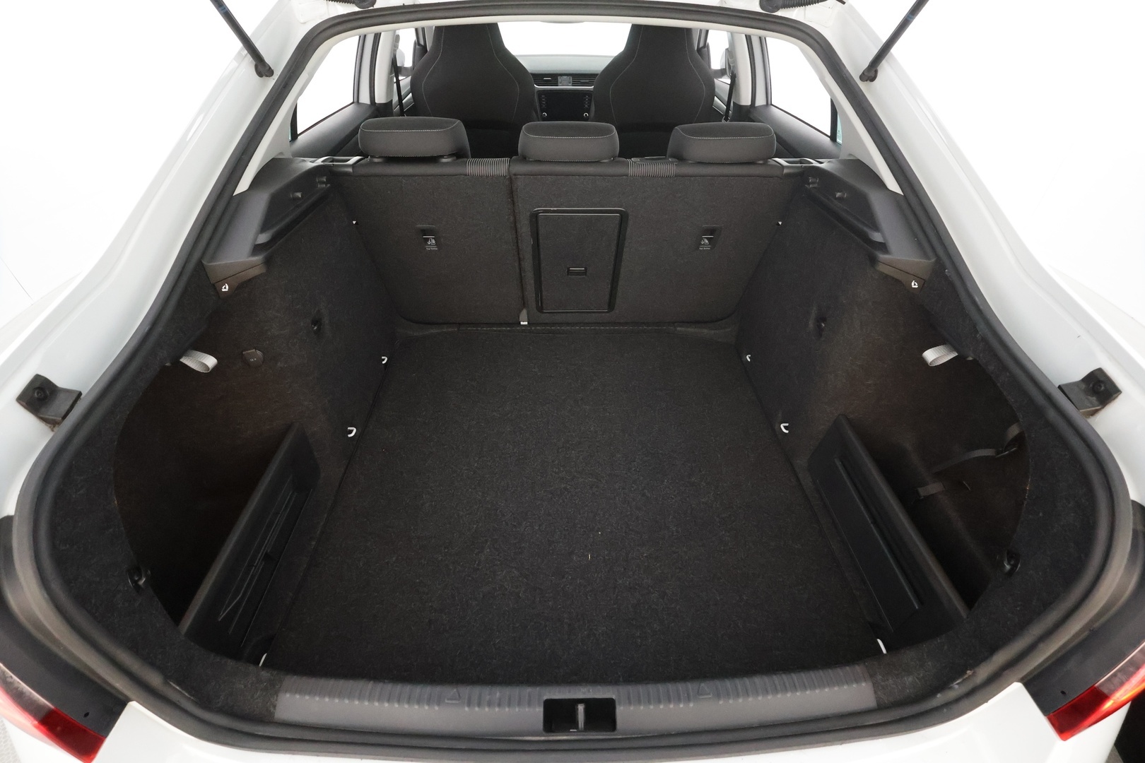 Skoda Octavia 2019 1,0 TSI Style BusinessLine DSG Autom. * ACC / Webasto / LED / P.Tutkat / Smartlink / Keyless * - 1.Om Suomi-auto / Merkkihuollettu / Kahdet renkaat