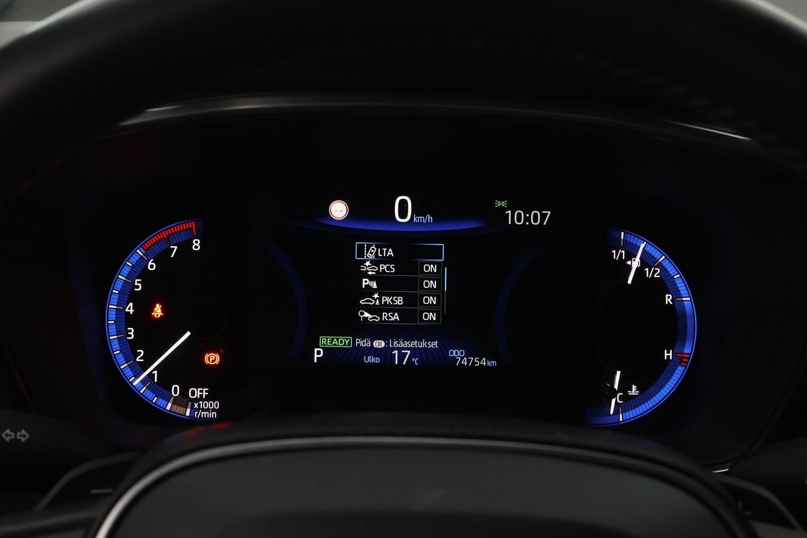 Toyota Corolla 2019 Touring Sports 2,0 Hybrid Style * Suomiauto / Adapt.Vakkari / Nahkasisusta / Peruutuskamera / Lohko & Sisäpistoke - Merkkihuollettu / Näyttävä yksilö / Juuri tullut Tampereelle!