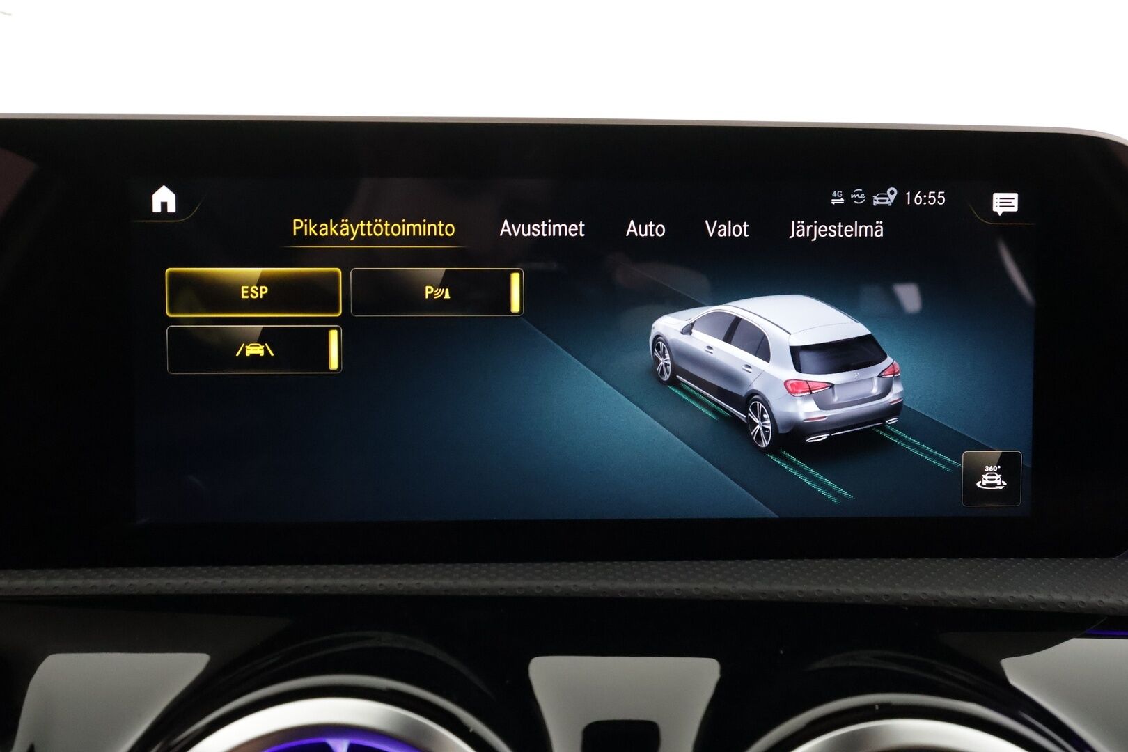 Mercedes-Benz A 2019 180 A Business AMG - | Distronic Pro | Lisälämmitin | Muistipenkit | Burmester | Widescreen | Lasikattoluukku | Puolinahat Sporttipenkit | Apple&Android | 1.Om Suomi-auto | Kahdet Renkaat |