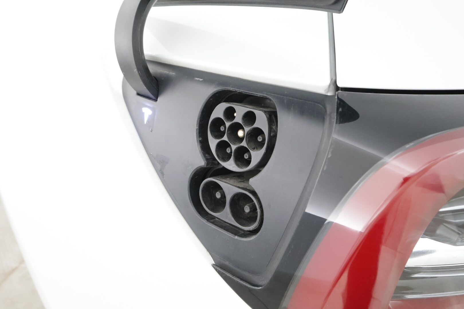 Tesla Model 3 2019 Performance Dual Motor AWD * ACC / Lasikatto / Premium Audio / P.Kamera / Muistipenkki / Kaistavahti * - LED / 1-om Suomi-auto / Kahdet renkaat aluvanteilla - HULLUT AVAJAISHULINAT KORKOTARJOUS 3,29 %