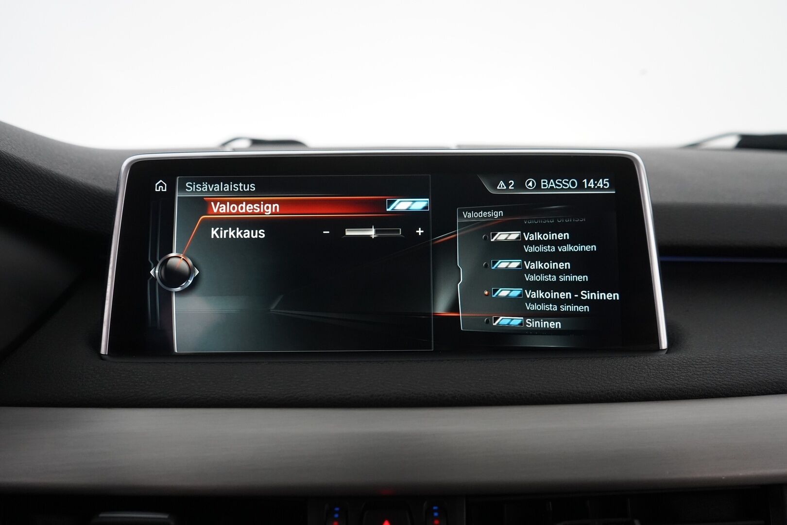 BMW X5 2017 xDrive 40e iPerformance F15 *YritysOutlet - Myydään vain yrityksille* - ACC / Ilmastoidut penkit / Lasikatto / Harman Kardon / Kahdet renkaat