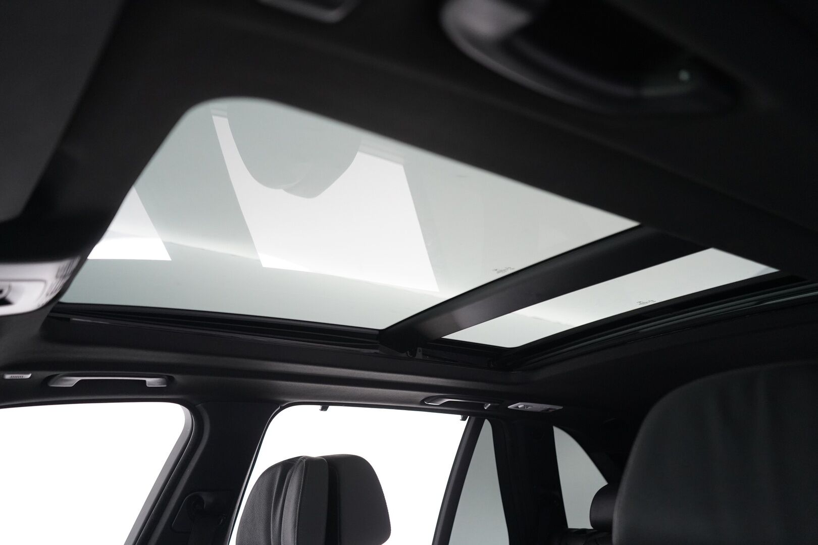 BMW X5 2017 xDrive 40e iPerformance F15 *YritysOutlet - Myydään vain yrityksille* - ACC / Ilmastoidut penkit / Lasikatto / Harman Kardon / Kahdet renkaat