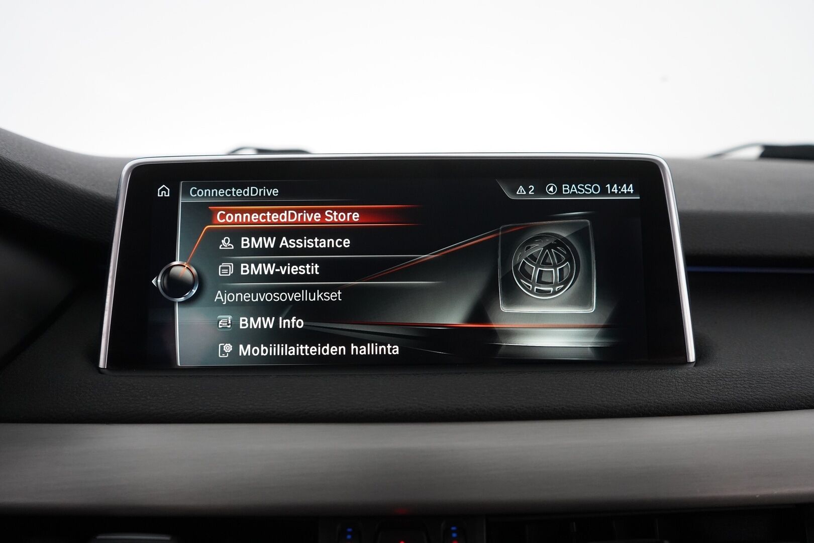 BMW X5 2017 xDrive 40e iPerformance F15 *YritysOutlet - Myydään vain yrityksille* - ACC / Ilmastoidut penkit / Lasikatto / Harman Kardon / Kahdet renkaat