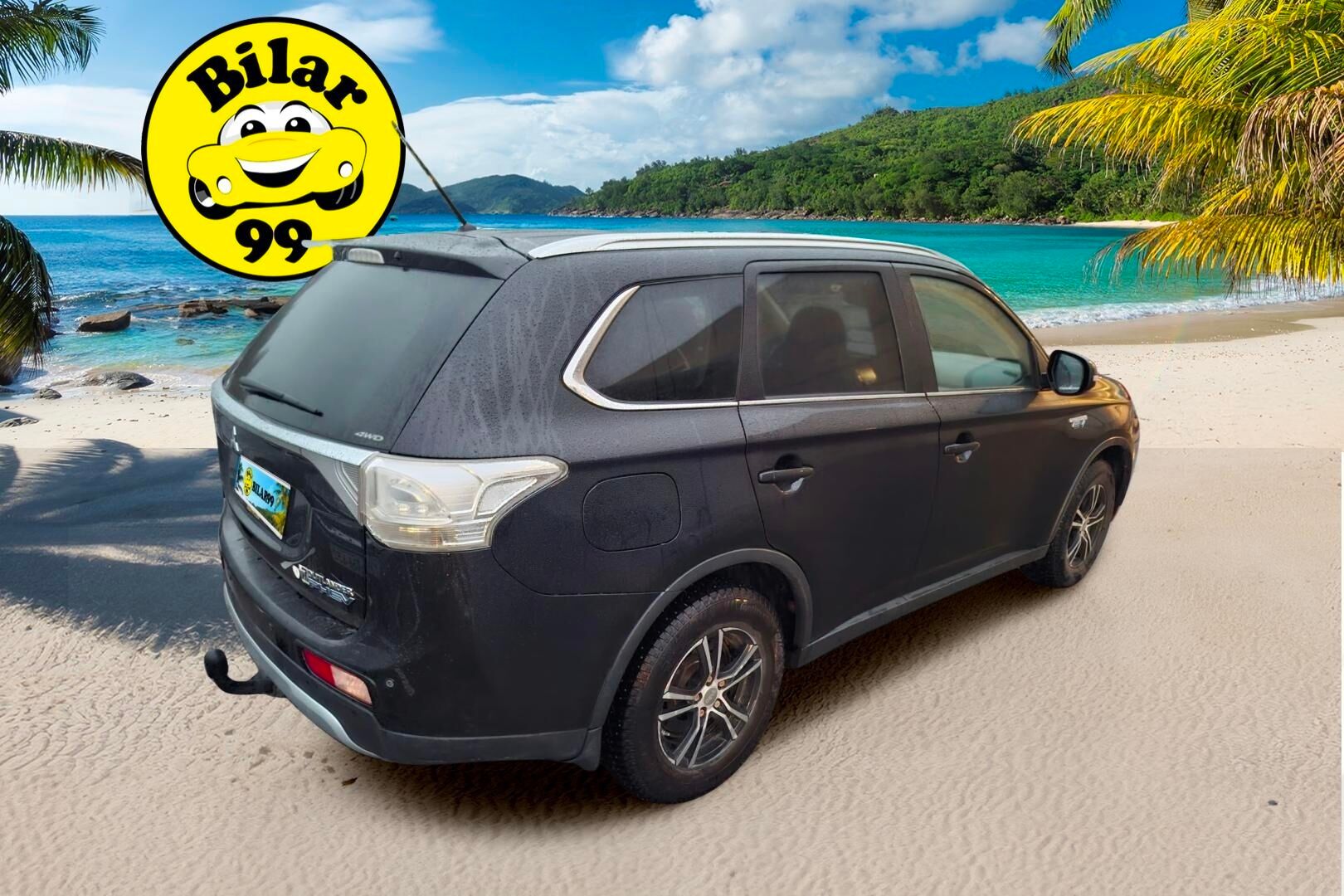 MITSUBISHI OUTLANDER PHEV 2015 4WD Comfort Plus 7Summit - * Xenon / Avaimeton kulku ja käyn / Vetokoukku / Puolinahat * - KORKO VAIN 3,99 %