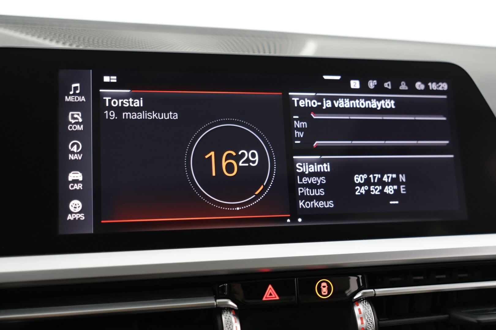 BMW 330 2019 G20 Sedan 330i A Launch Edition M Sport / Webasto / Harman/Kardon / HUD / 360 peruutuskamera / Laser / Muistipenkki kuljettalla / Nahkasport-istuimet / Lasikattoluukku / - Älyavain / Comfort Access /