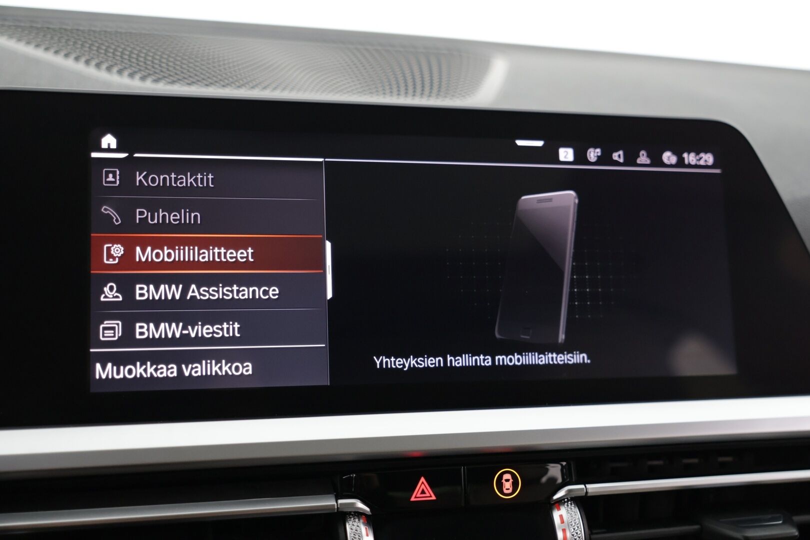 BMW 330 2019 G20 Sedan 330i A Launch Edition M Sport - Webasto | H&K | HUD | 360 peruutuskamera | Laser | Muistipenkki kuljettalla | Nahkasport-istuimet | Lasikattoluukku | Vaalea nahkasisusta | Ambient Light | 