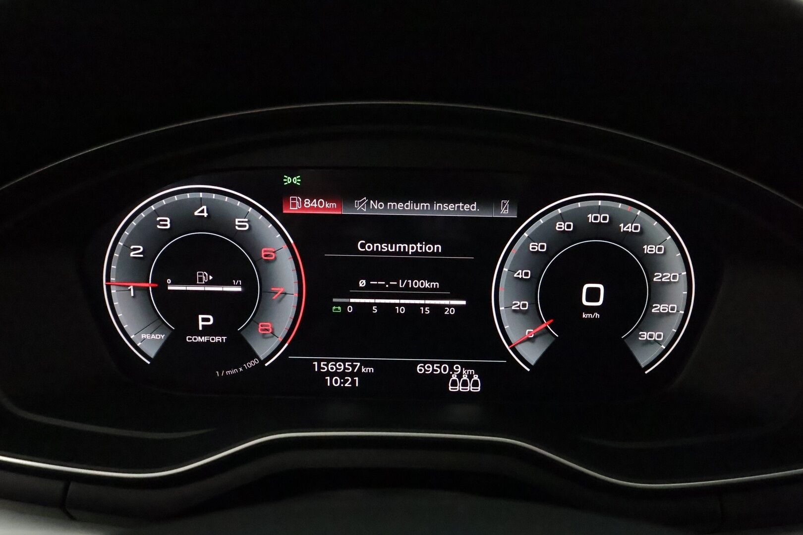 Audi A4 2021 Avant Business S line 40 TFSI 150 kW MHEV *ACC / P.kamera / Matrix LED / Koukku / Webasto / Digimittaristo* - 1.Om Suomi-auto / Kahdet renkaat aluvanteilla / Merkkihuollettu