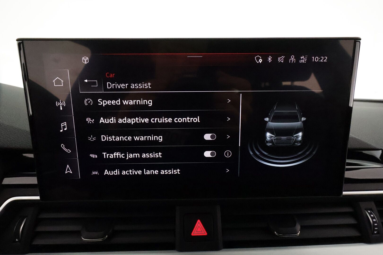 Audi A4 2021 Avant Business S line 40 TFSI 150 kW MHEV *ACC / P.kamera / Matrix LED / Koukku / Webasto / Digimittaristo* - 1.Om Suomi-auto / Kahdet renkaat aluvanteilla / Merkkihuollettu