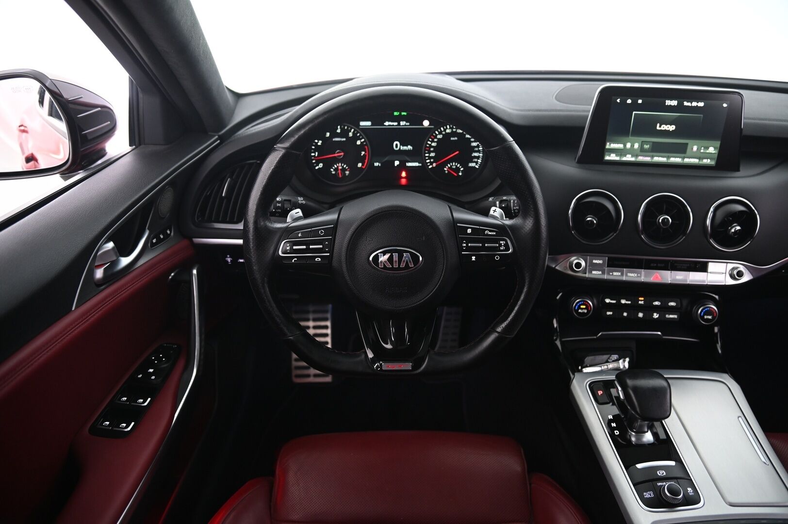 Kia Stinger 2019 3,3 T-GDI AWD GT A/T - 1-omist Suomi-Auto | Merkkihuollot | ACC | BLISS | HUD | Harman&Kardon | KeyLess | Kattoikkuna | 360 | Punainen nahkasisusta | Muistipenkki | Ilmastoidut etuistuimet | 2x renkaat&alumiinivantein