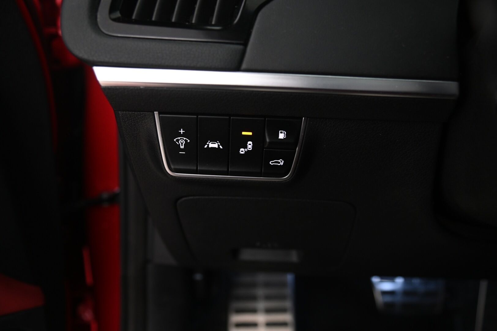 Kia Stinger 2019 3,3 T-GDI AWD GT A/T - 1-omist Suomi-Auto | Merkkihuollot | ACC | BLISS | HUD | Harman&Kardon | KeyLess | Kattoikkuna | 360 | Punainen nahkasisusta | Muistipenkki | Ilmastoidut etuistuimet | 2x renkaat&alumiinivantein