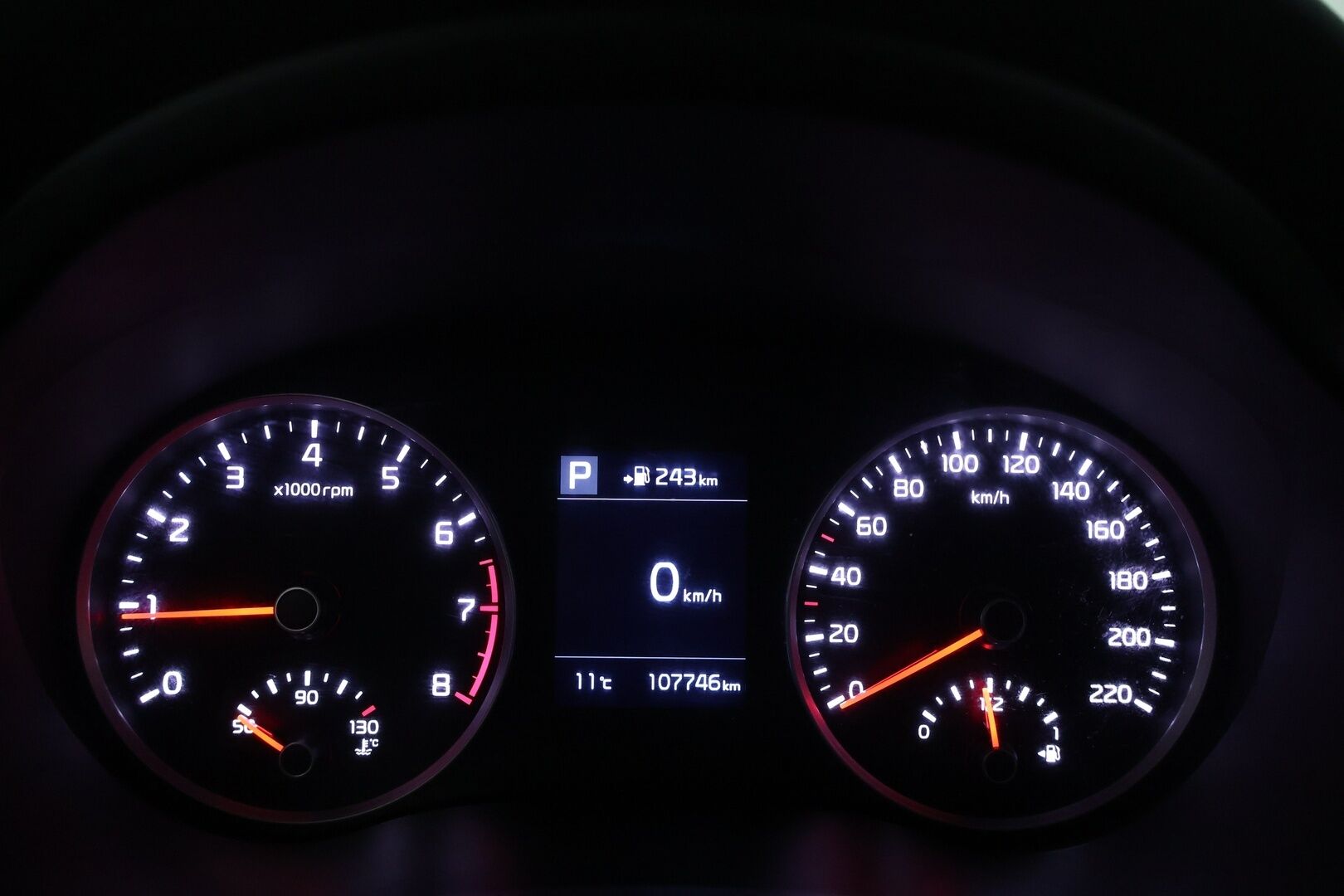 Kia Stonic 2019 1,0 T-GDI ISG 120hv EX Design DCT - Vakkari | Lohkolämmitin | Peruutuskamera | Lämpöratti | App-Connect