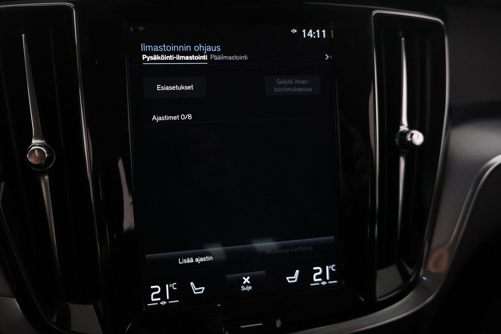 Volvo V60 2020 D3 Momentum aut - Suomi-auto | ACC | P-kamera | Webasto | SENSUS | Keylessgo | Kahdet renkaat aluvanteilla | Sähkötoiminen takaluukku | Liikennemerkki tunnistus | AppleCarPlay | Androidauto | 