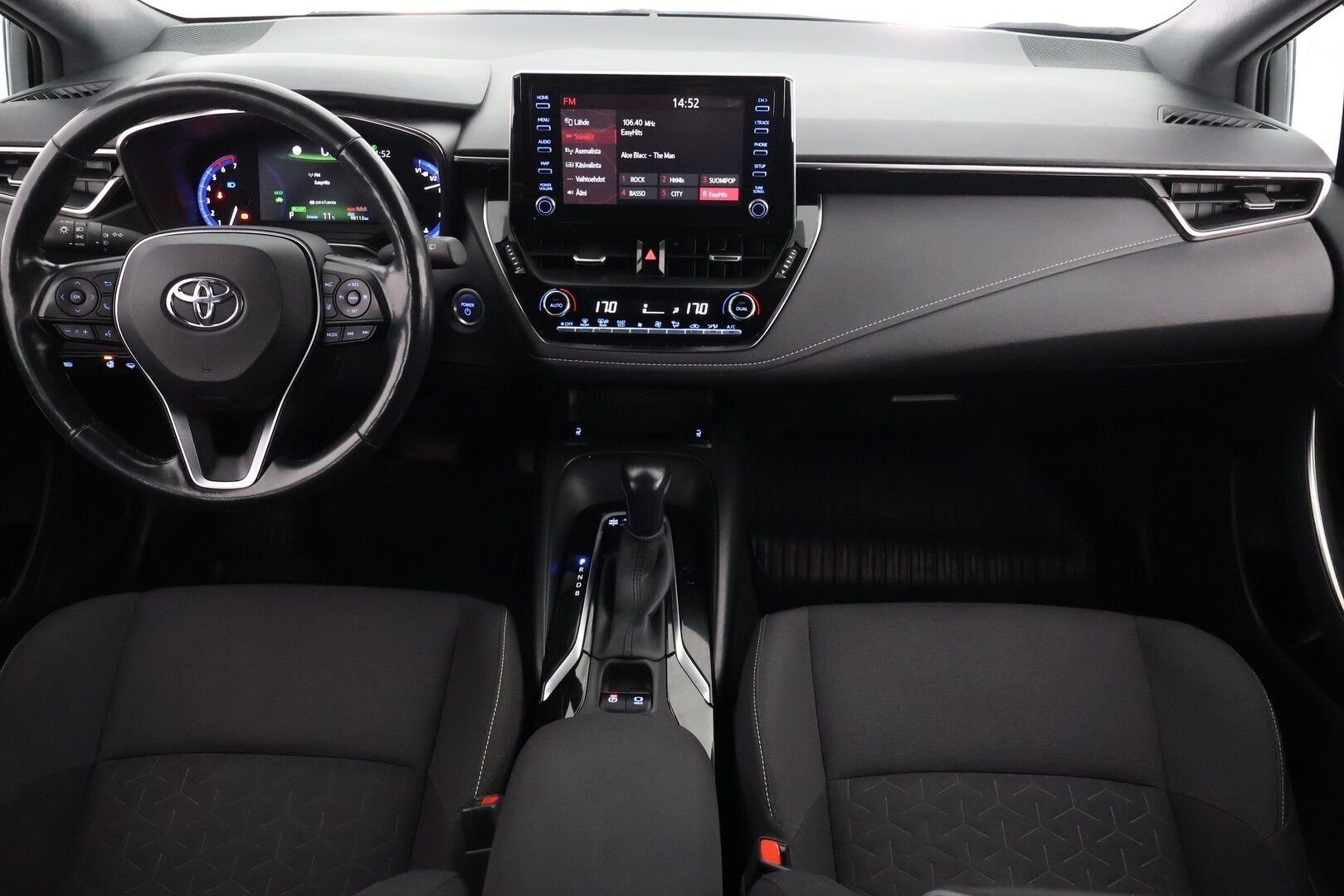 Toyota Corolla 2022 Touring Sports 1,8 Hybrid Active / ACC / LED / Navi / Keyless / 2x Renkaat / Huollettu 01/26/ Suomi-auto - Huoltokirja & Lämpöratti & Kaistavahti!