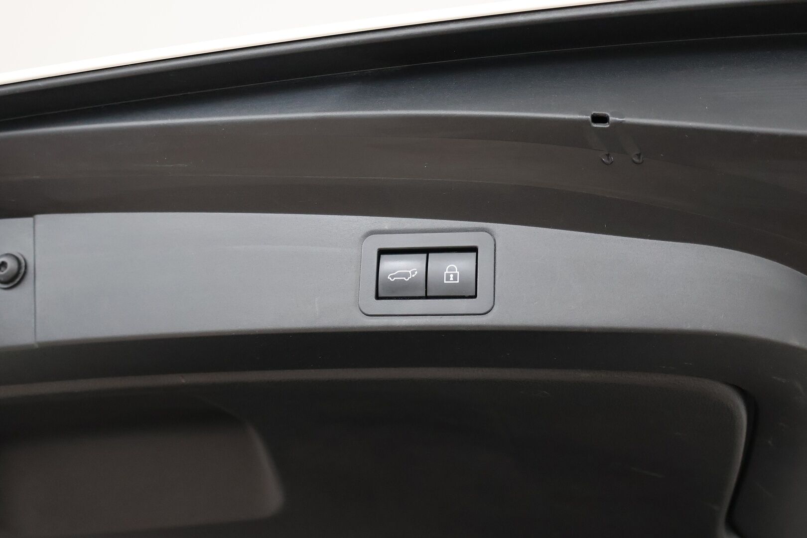 Toyota Corolla 2022 Touring Sports 1,8 Hybrid Active / ACC / LED / Navi / Keyless / 2x Renkaat / Huollettu 01/26/ Suomi-auto - Huoltokirja & Lämpöratti & Kaistavahti!