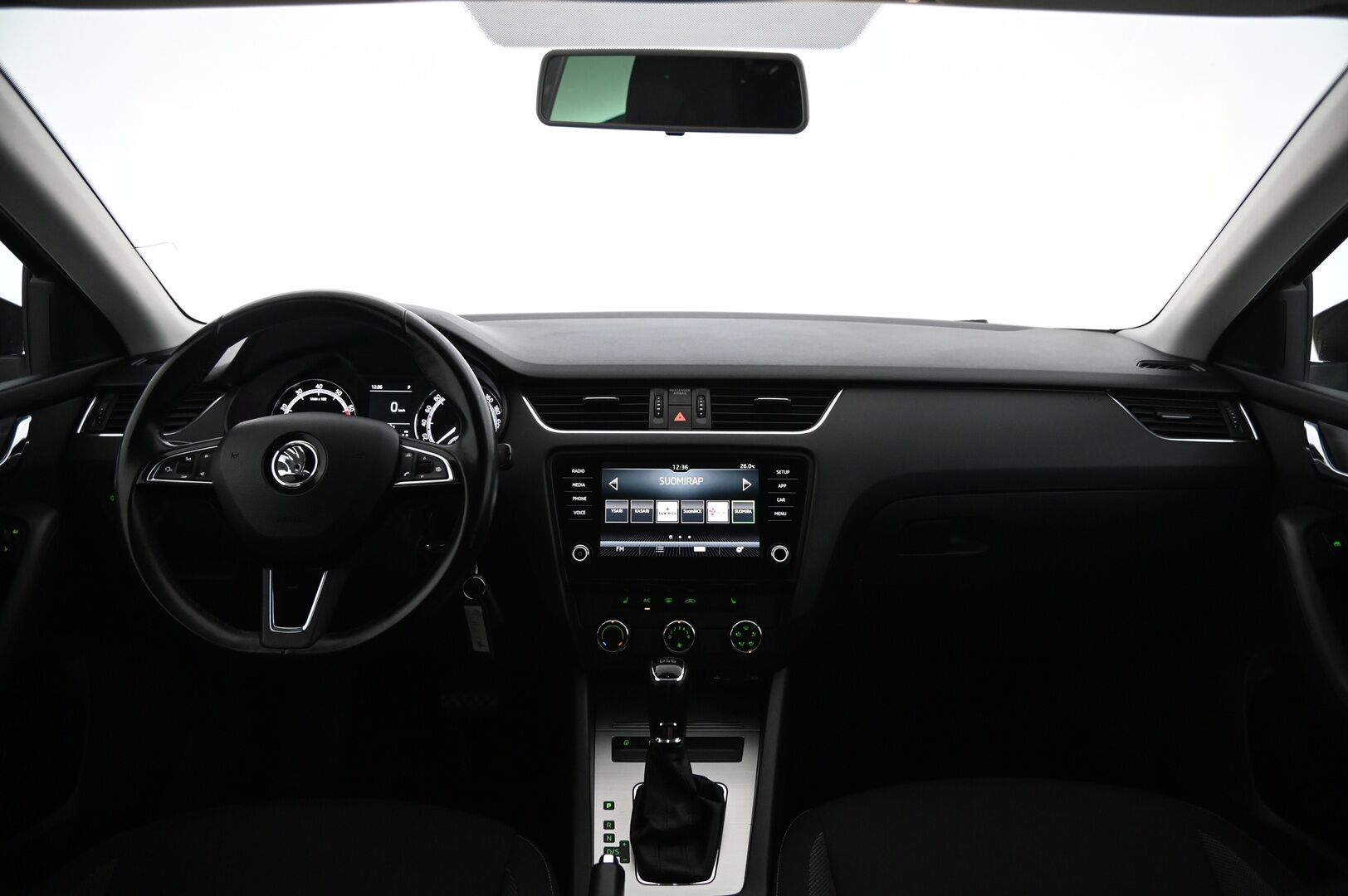 Skoda Octavia 2017 1.4 TSI Ambition DSG *Facelift / Vetokoukku / Lohko sisäpistokkeella / 2x aluvanteet* - *Leimaa 7.9.2026 / Juuri saapunut*
