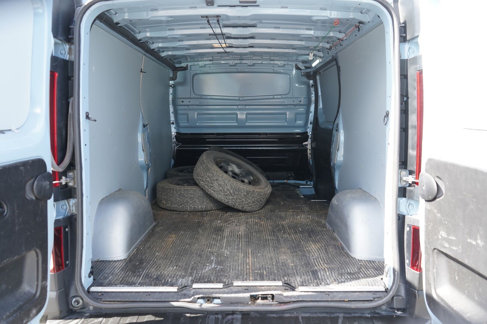 Renault Trafic 2022 Blue dCi 130 L2H1 6,7m3 Nordic Edition *Eber / Kamera / Navi / Vetokoukku / Vakkari* - Suomi-auto / Kahdet renkaat / Myydään juuri huollettuna
