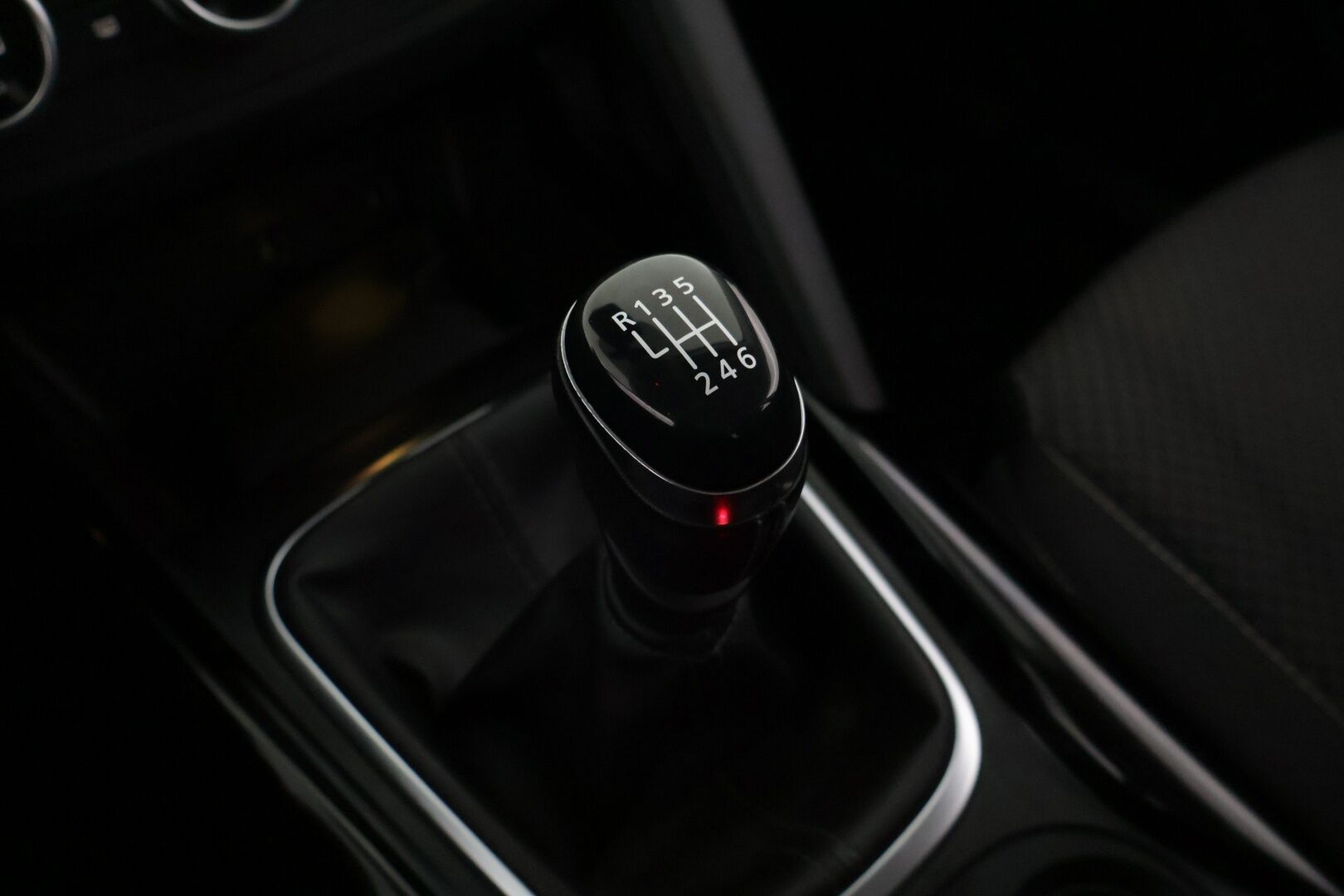 Renault Kadjar 2021 TCe 140 Zen -  Navi | P.kamera | P.tutkat E&T | Hätäjarrutusavustin | Vakkari | Penkinlämmittimet | 140 hv TCe |
