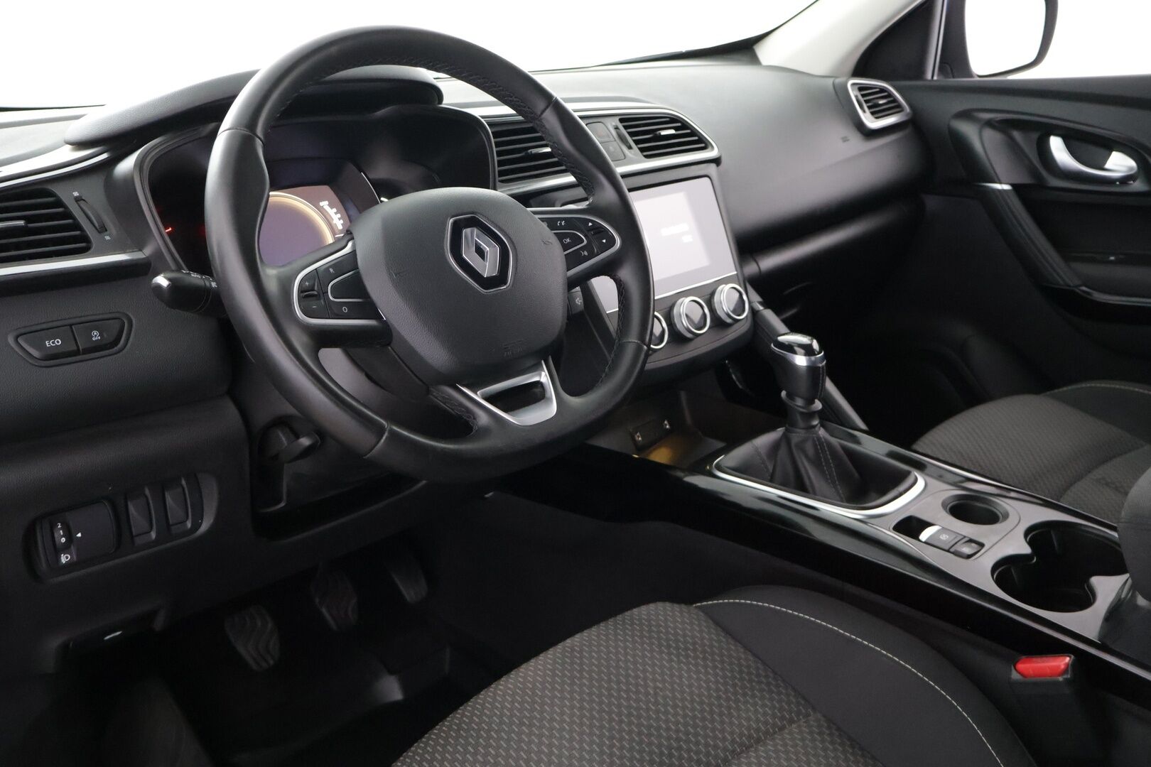 Renault Kadjar 2021 TCe 140 Zen -  Navi | P.kamera | P.tutkat E&T | Hätäjarrutusavustin | Vakkari | Penkinlämmittimet | 140 hv TCe |
