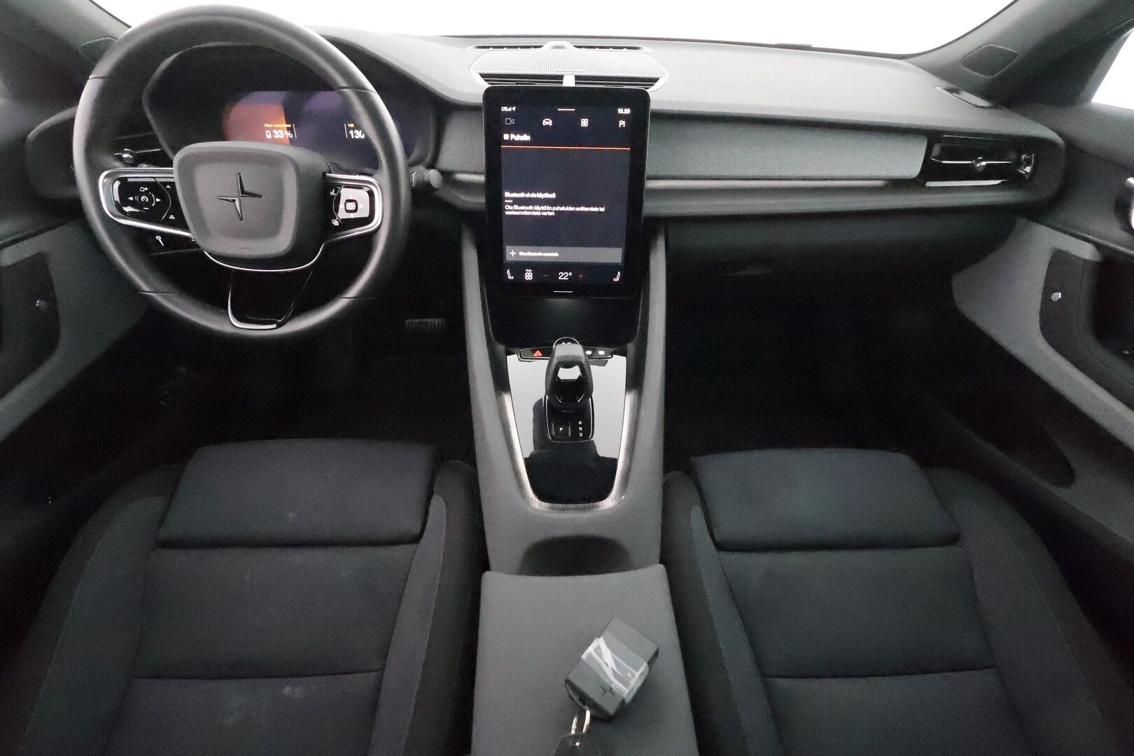 Polestar 2 2022 Long Range Single Motor **1.Om Suomi-auto / Lämpöpumppu / Koukku / Sporttipenkki Muistilla / P. Kamera / Harman/Kardon** - 3,99 % KORKOTARJOUS TÄHÄN AUTOON - Akku kuntotarkastettu / LED-valot / Google Maps / Kaistavahti / KeylessGO / 2x Renkaat 