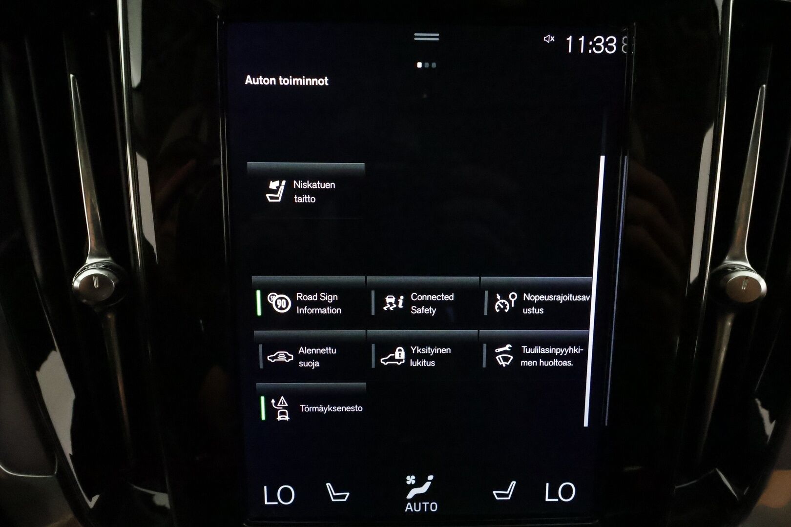 Volvo V60 2022 T6 AWD Long Range Inscription Expression / VOC / Lämmitin / P-tutka / High perf. audio - 1 om Suomi auto / SoH 96.6% / Merkkihuollettu