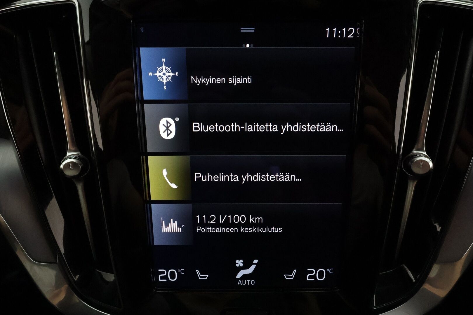 Volvo V60 2022 B3 MHEV Business Edition DCT aut **Webasto / Koukku / Adapt.vakkari / P.kamera / KeylessGo**