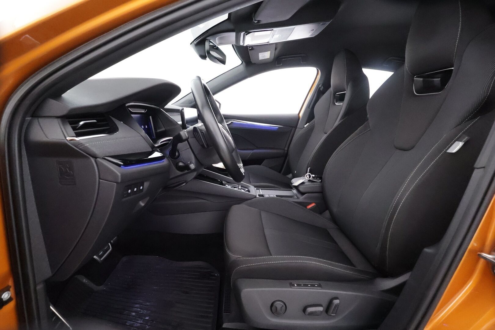 Skoda Octavia 2022 1.5 TSI Style eTEC DSG Autom. - ACC | Webasto | P.Kamera | Matrix-LED | Muistipenkki | Keyless | Apple&Android | Suomi-auto | Merkkihuollettu - KORKO VAIN 3,99 %