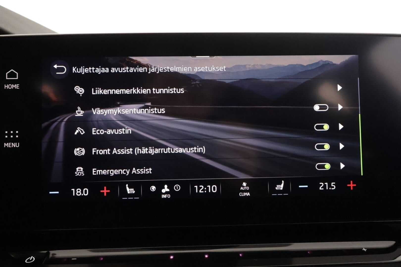 Skoda Octavia 2022 1.5 TSI Style eTEC DSG Autom. - ACC | Webasto | P.Kamera | Matrix-LED | Muistipenkki | Keyless | Apple&Android | Suomi-auto | Merkkihuollettu - KORKO VAIN 3,99 %